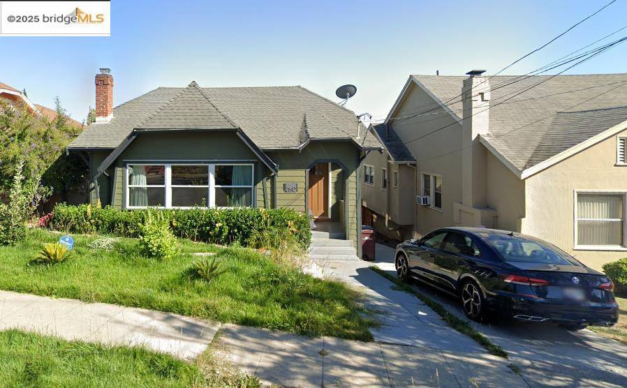 Oakland, CA 94601,2612 Cole St.