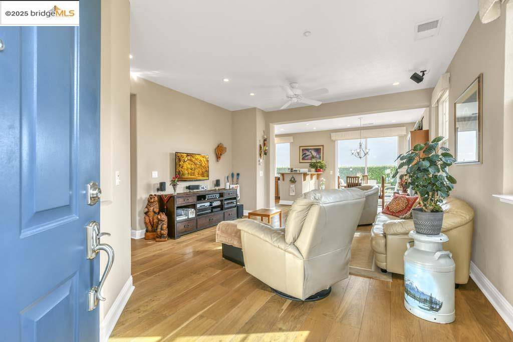 Brentwood, CA 94513,1559 Regent Dr