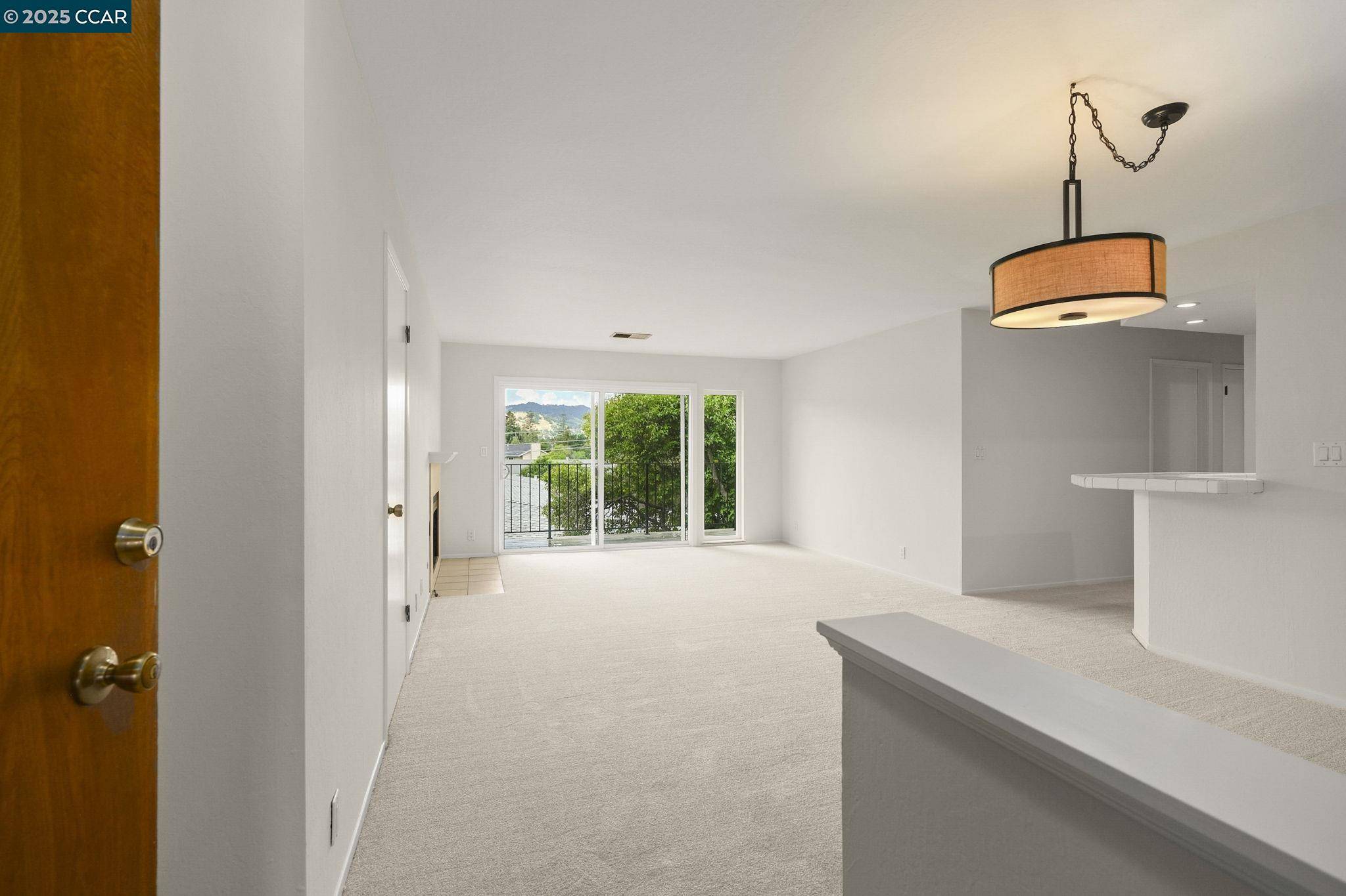 Walnut Creek, CA 94597,1077 Wesley Ct #7