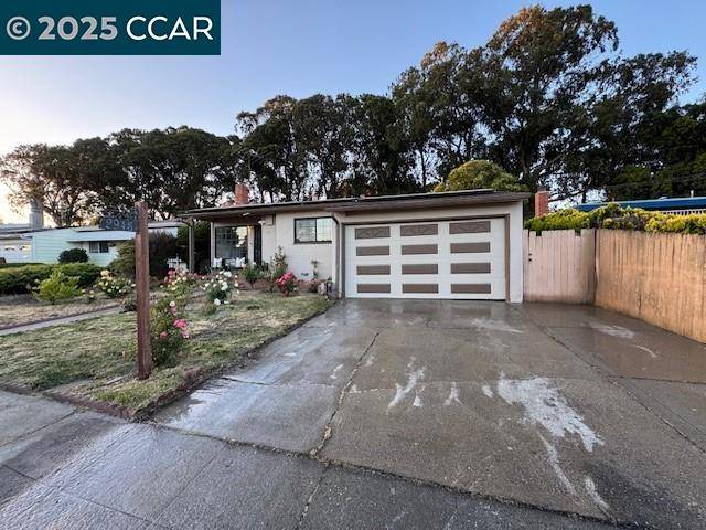 Richmond, CA 94806,2943 Mckenzie Dr.