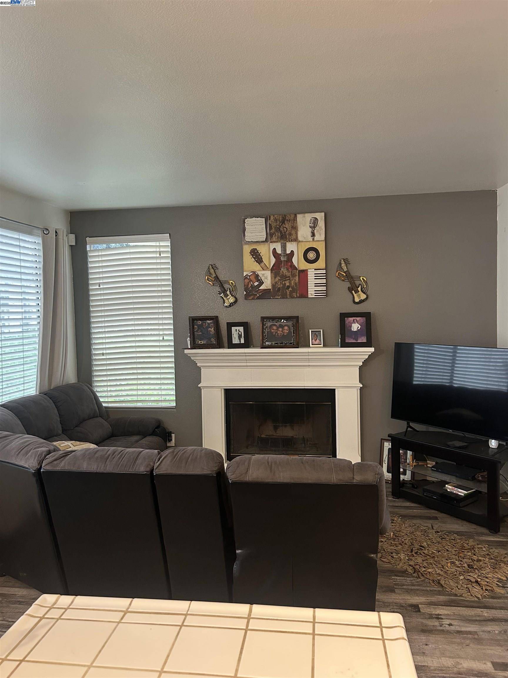 San Leandro, CA 94577,1145 Camellia ct