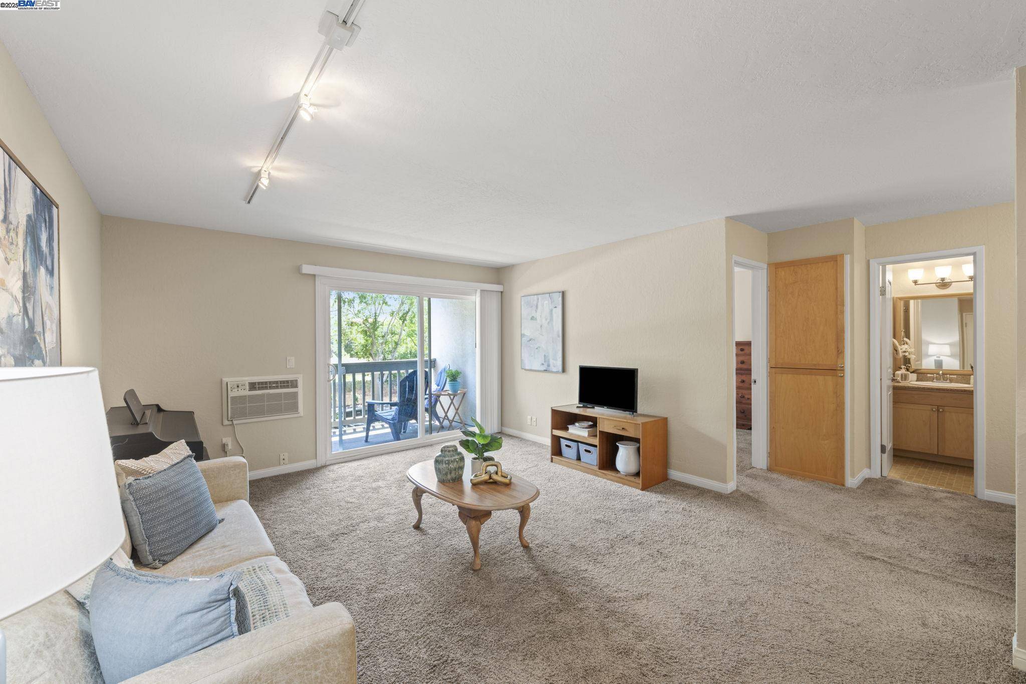 Livermore, CA 94550,1087 Murrieta Blvd #233