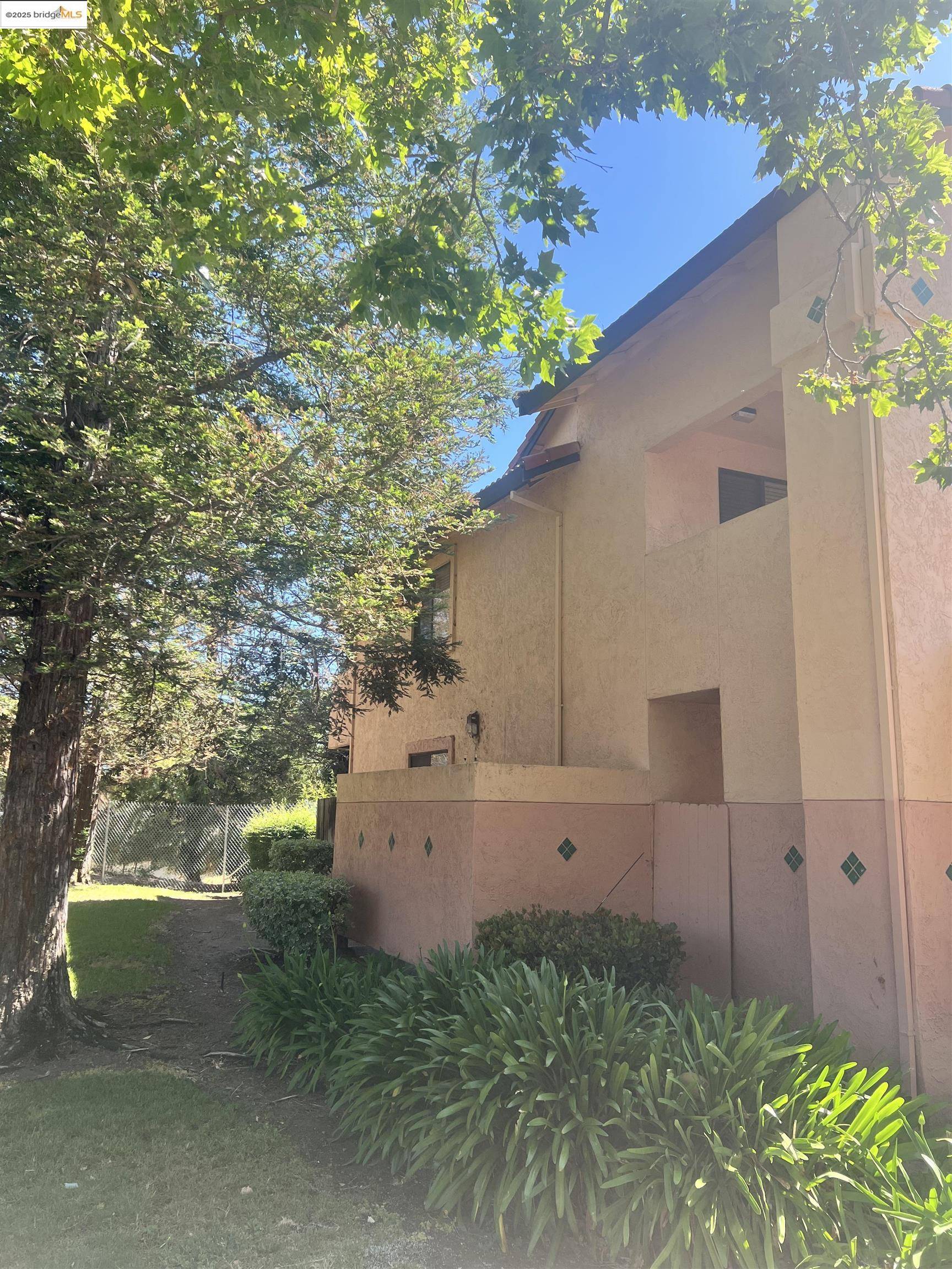 Antioch, CA 94509,2270 Renwick Ln