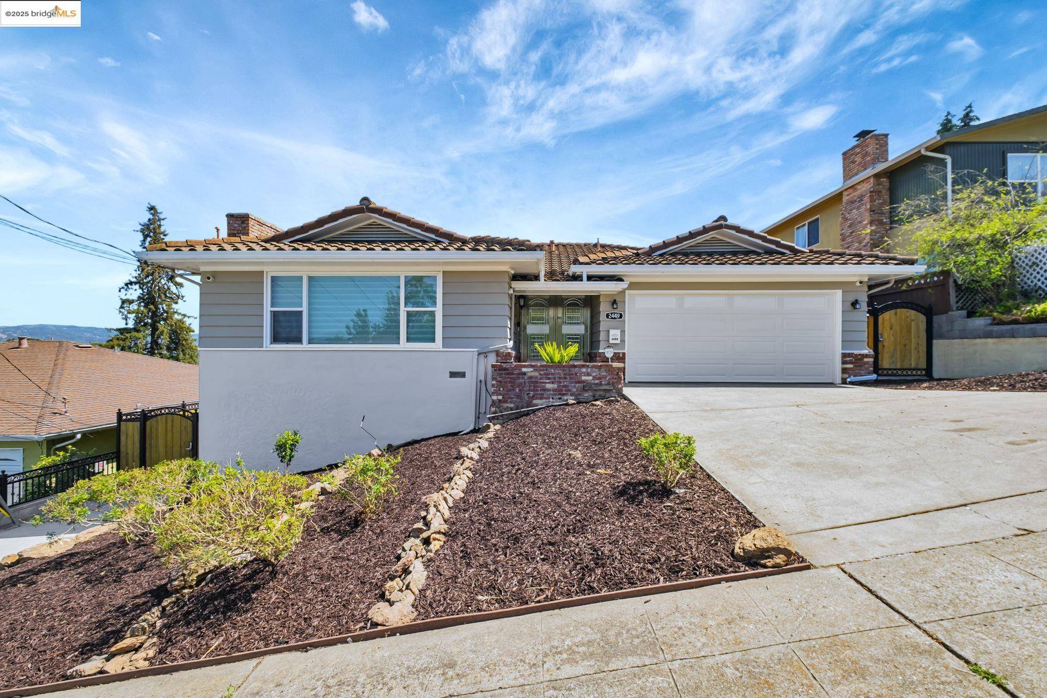 Castro Valley, CA 94546,2449 Riffel Ct