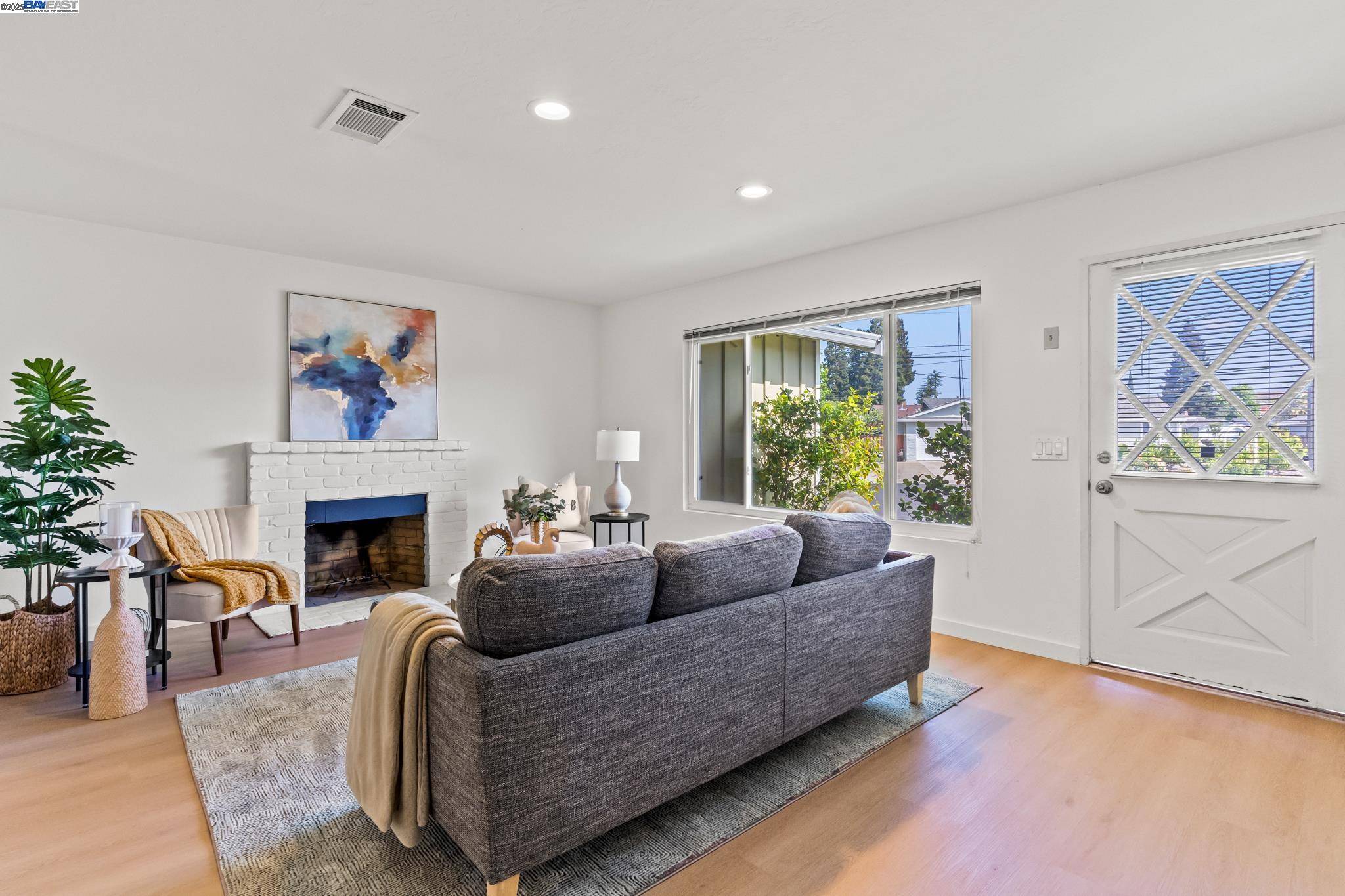San Ramon, CA 94583,9 Dogwood Ct
