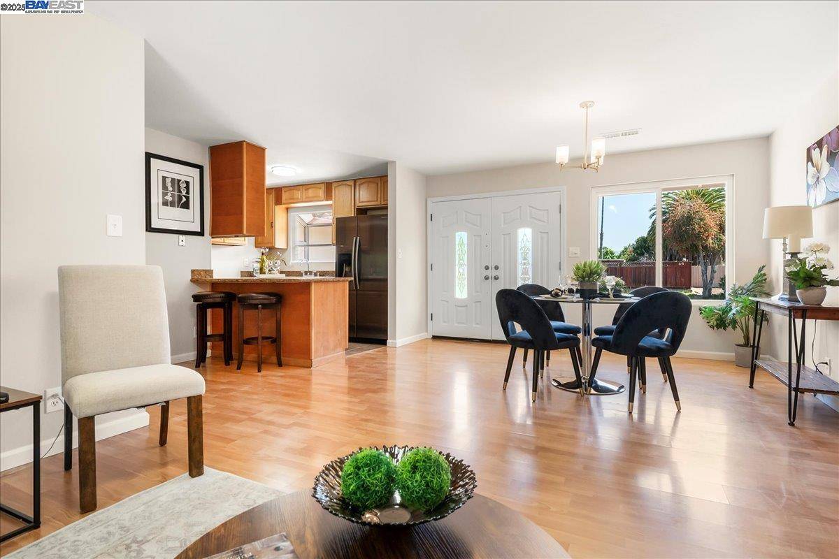 Newark, CA 94560,35173 Windermere Dr