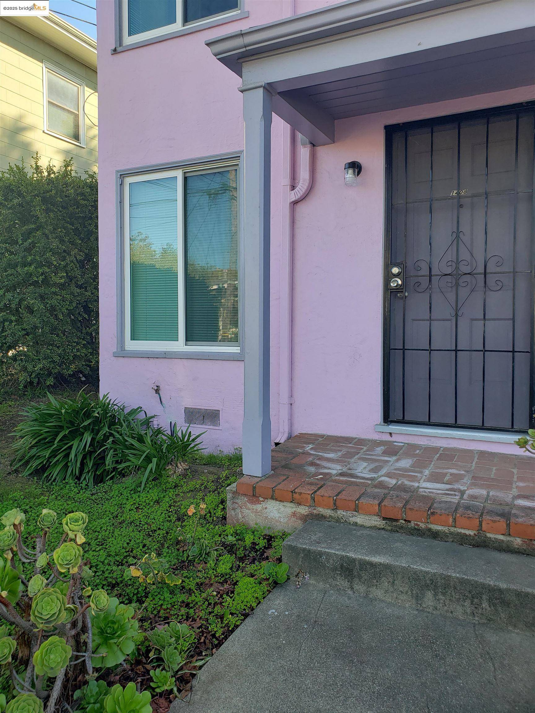 Berkeley, CA 94702,1408 Berkeley Way