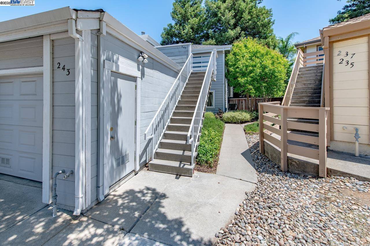Pleasanton, CA 94566,243 Rachael Pl