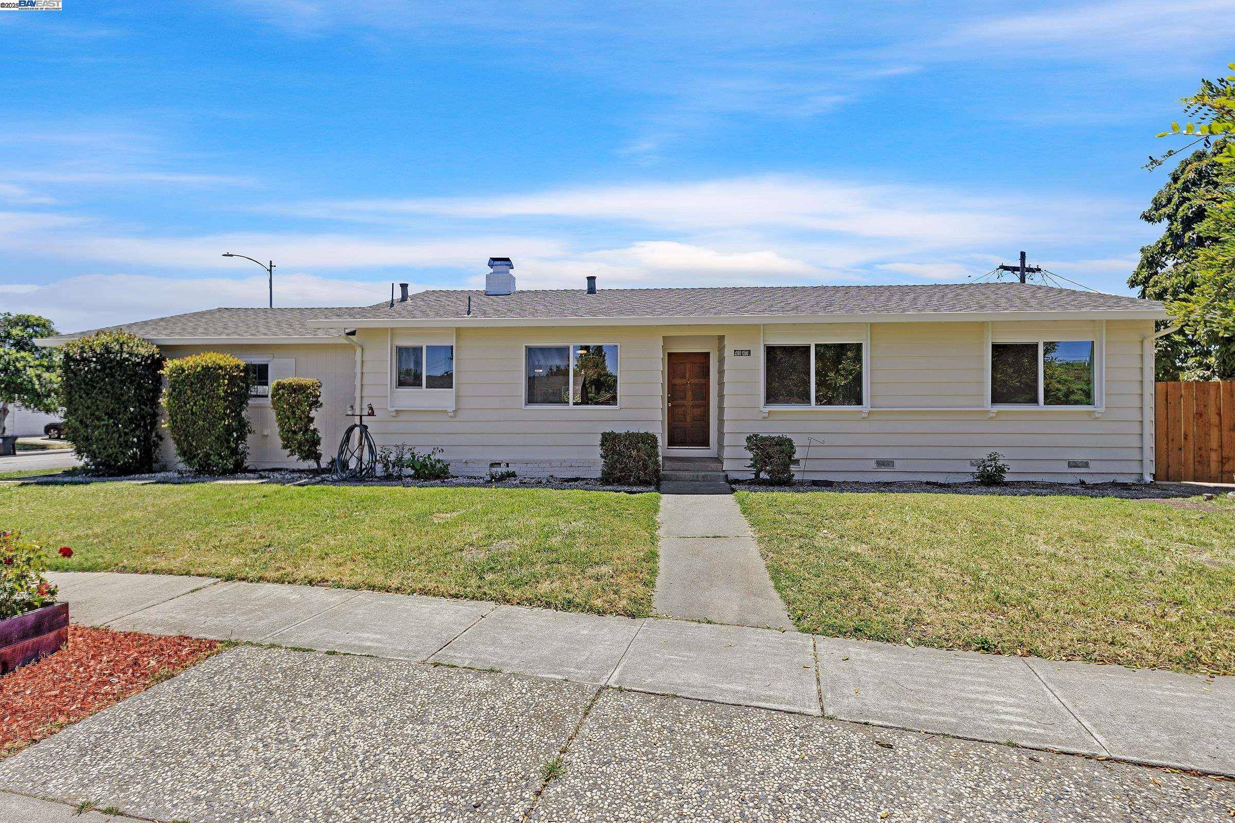 Fremont, CA 94538,4940 Omar St