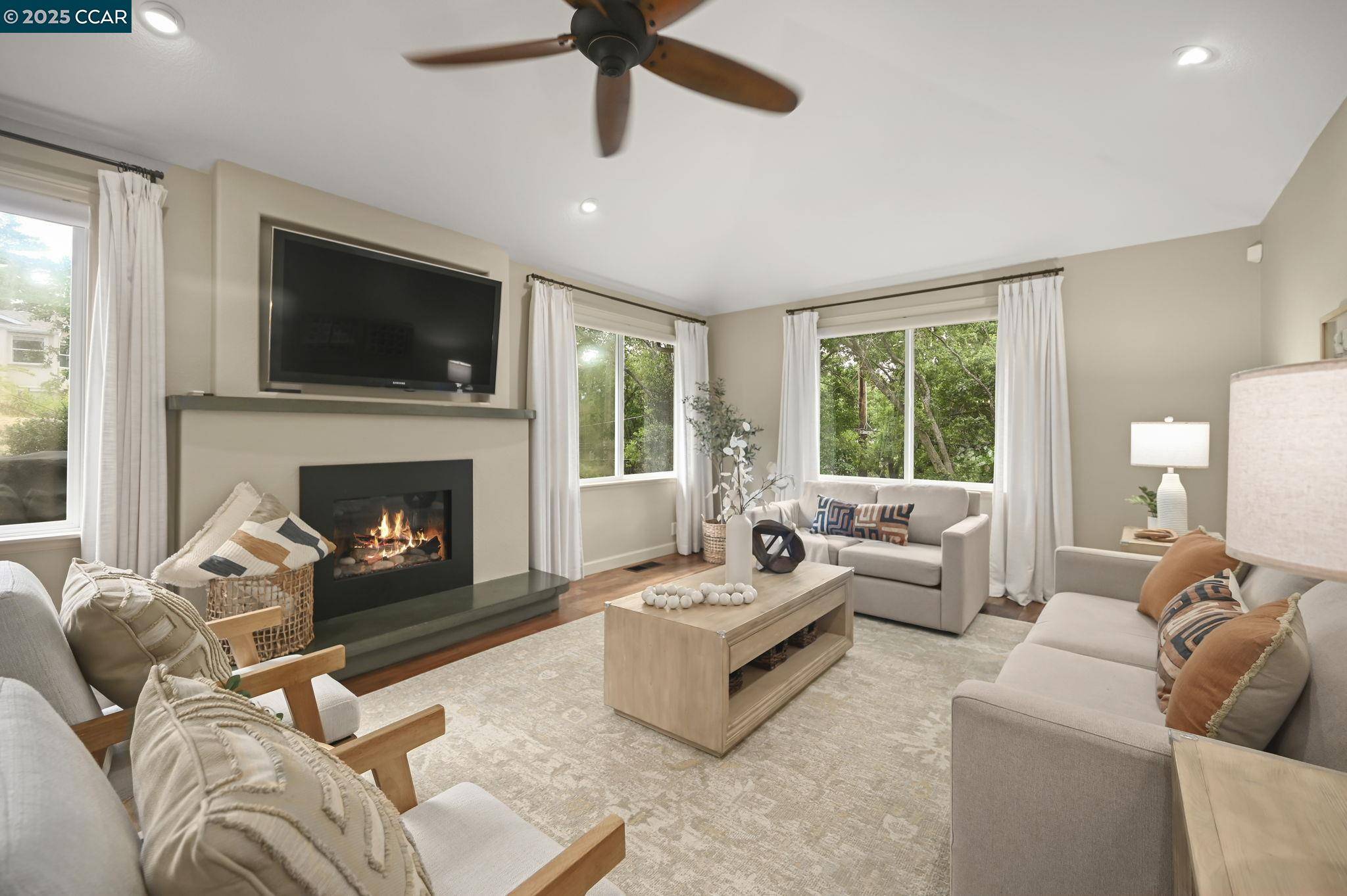 Martinez, CA 94553,189 Donaleen Ct