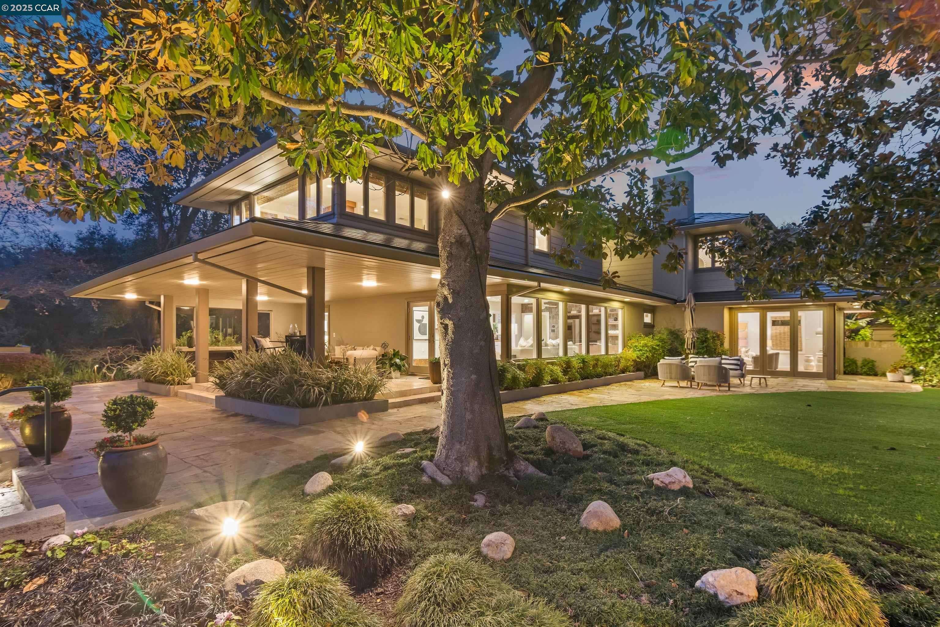 Lafayette, CA 94549,1121 Estates Dr