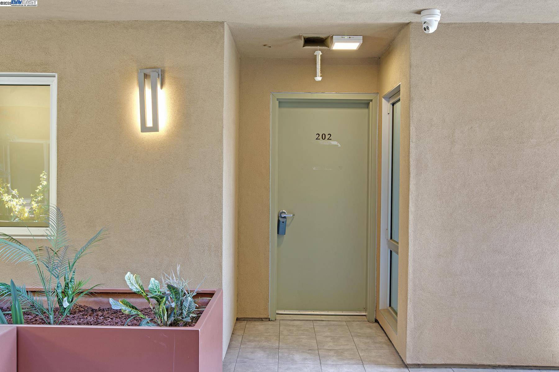 San Carlos, CA 94070,520 El Camino Real #202