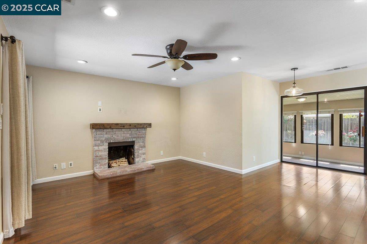 San Lorenzo, CA 94580,15745 Via Corta