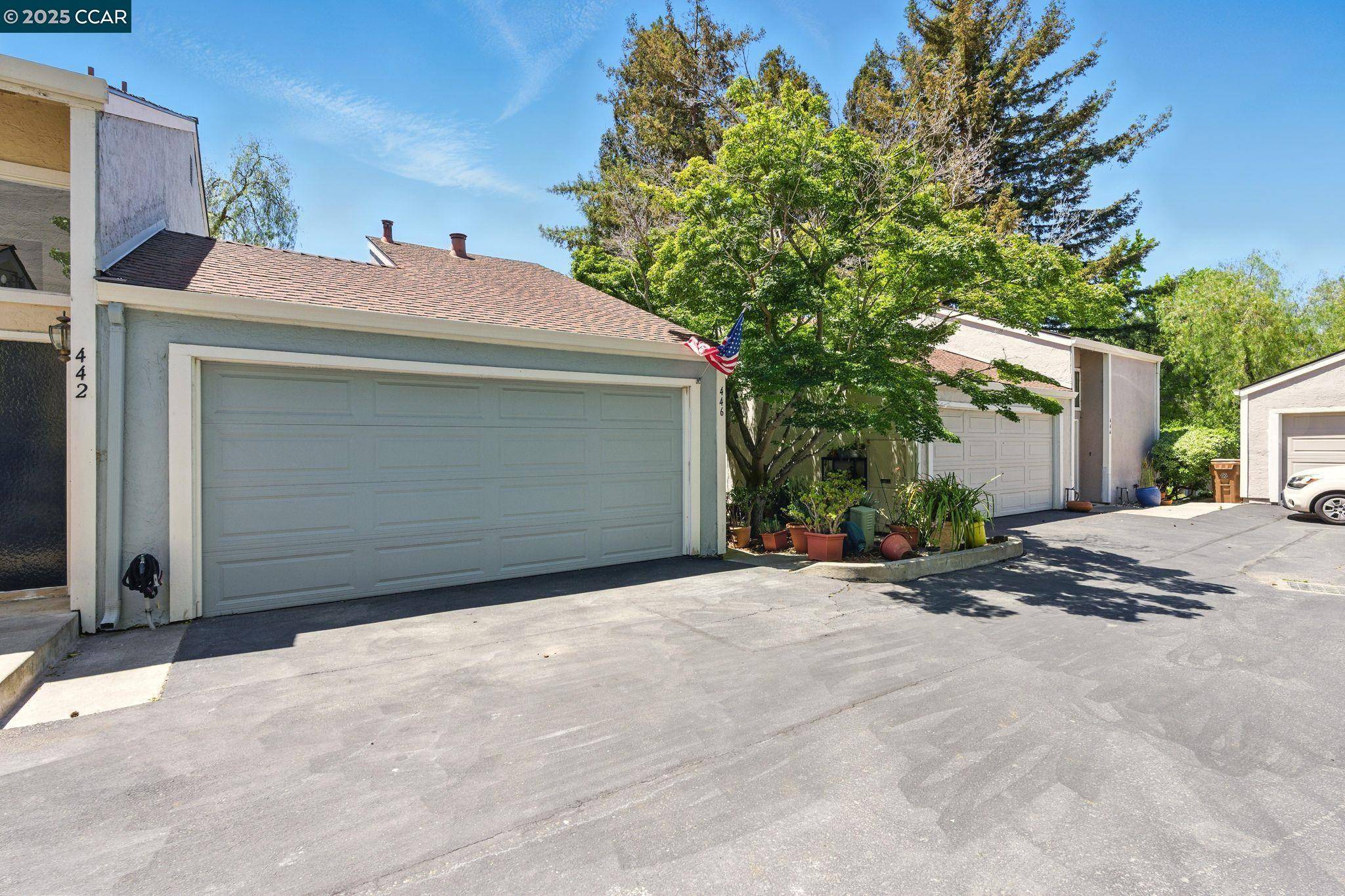 Pleasant Hill, CA 94523,446 Camelback Rd