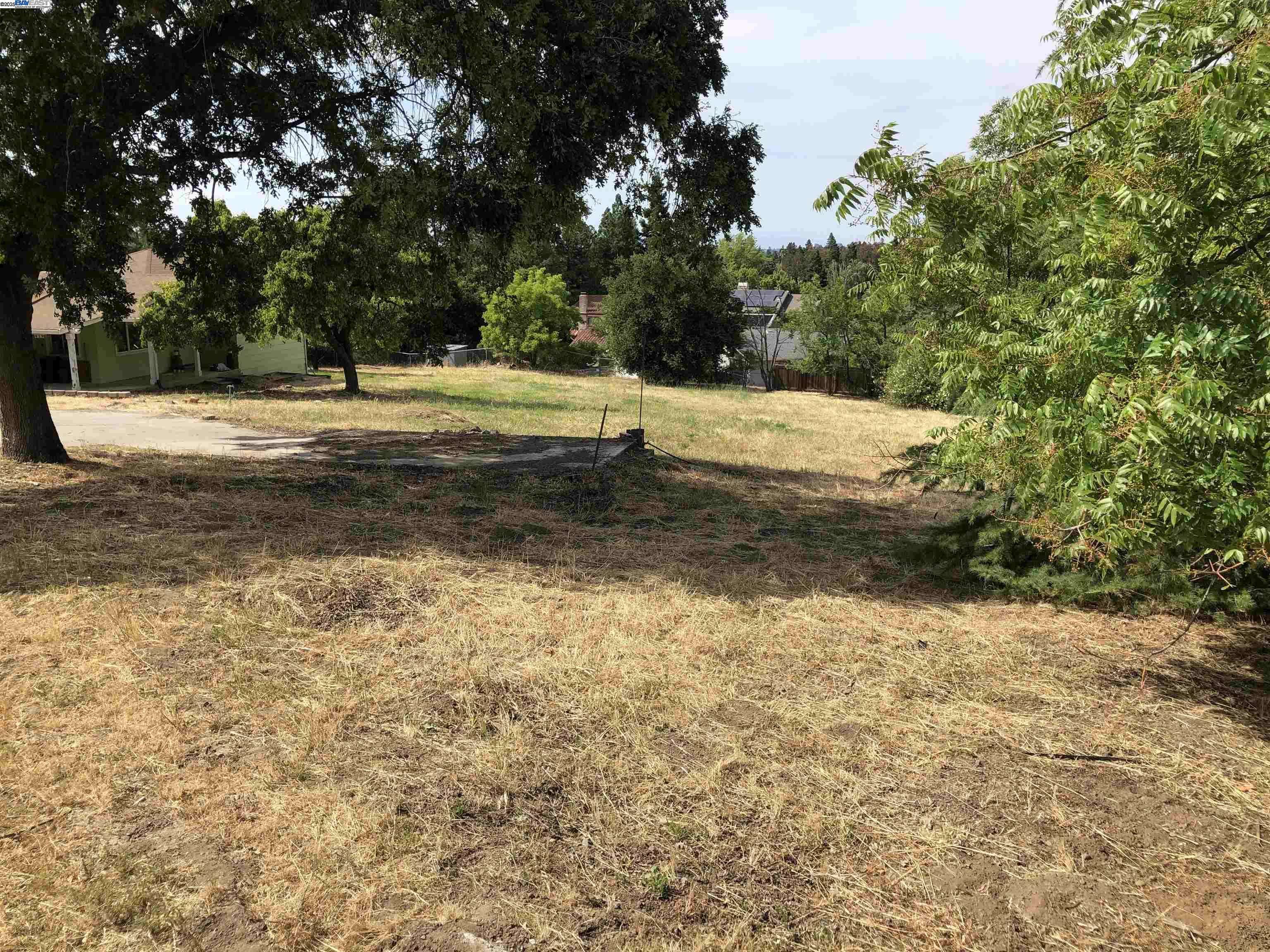 Walnut Creek, CA 94598,419 Las Lomas Way