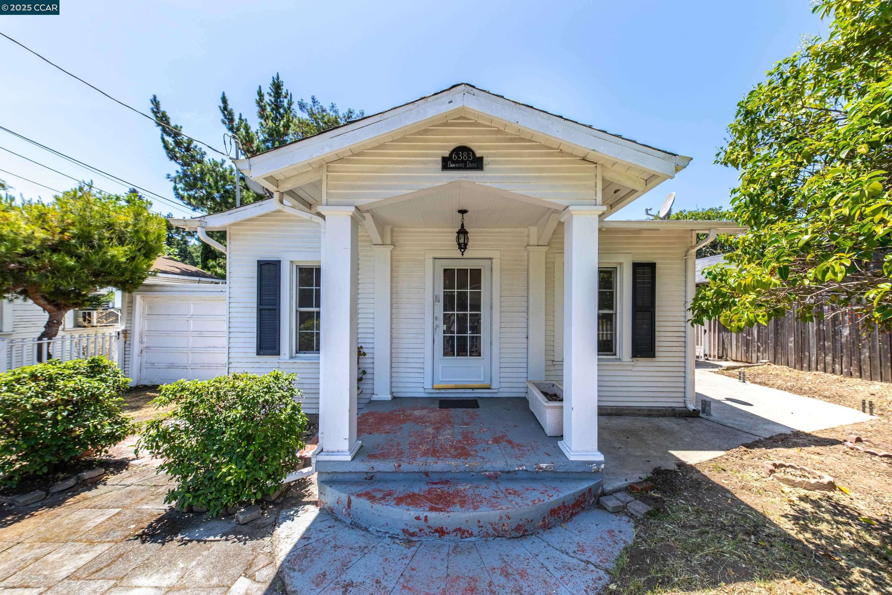 Oakland, CA 94605,6383 Hillmont Dr
