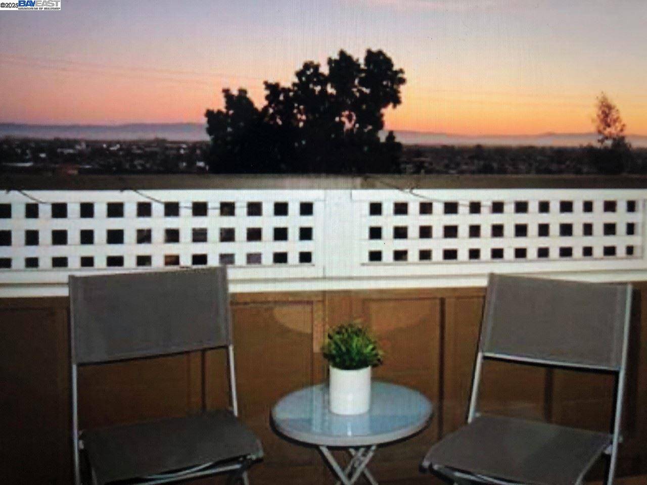 Hayward, CA 94544,29573 Highgate Dr #321