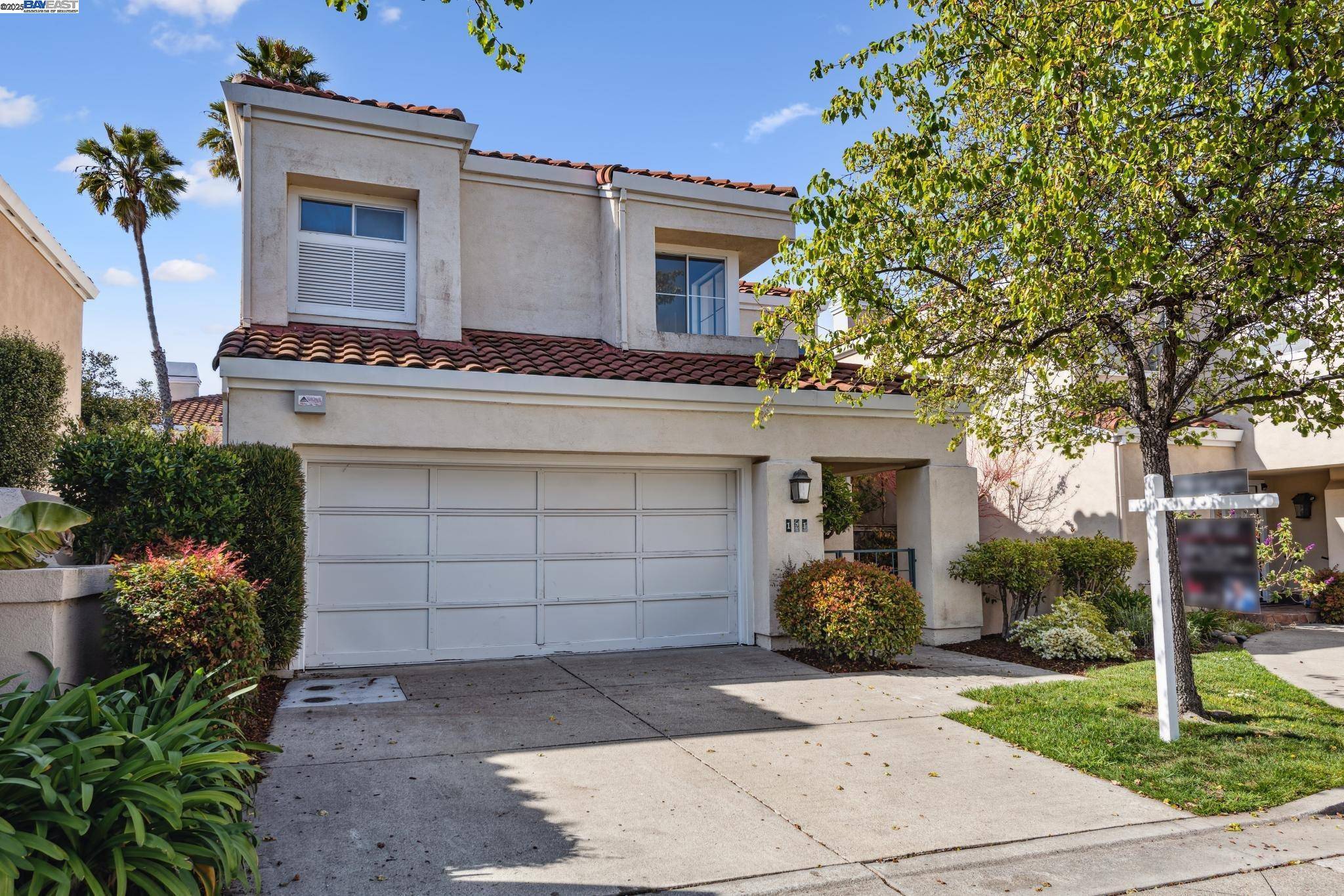 Alameda, CA 94502,121 Jervis Bay