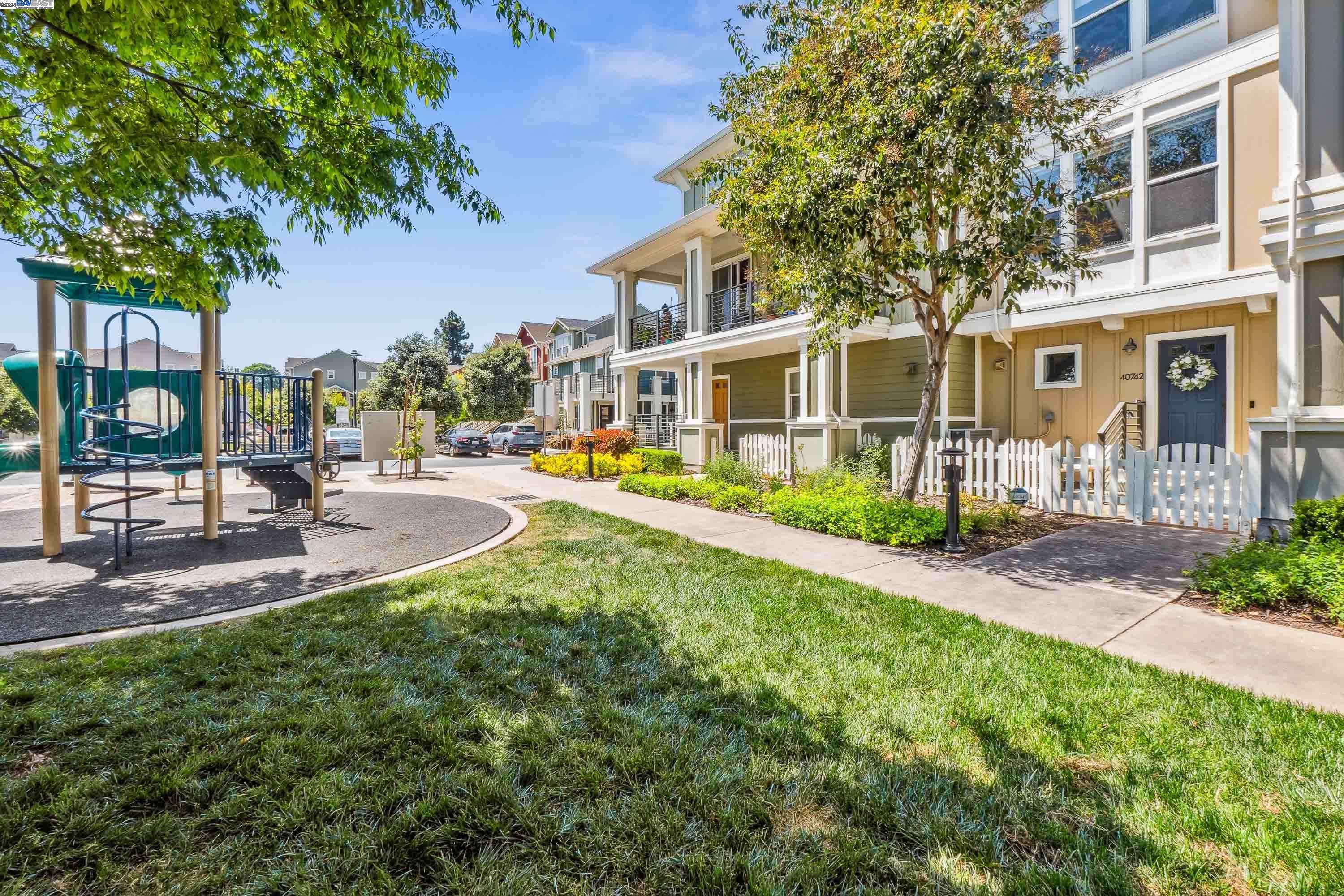 Fremont, CA 94538,40742 Greystone Ter