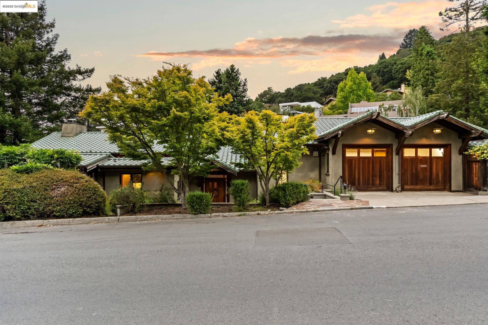 Berkeley, CA 94705,105 Vicente Rd