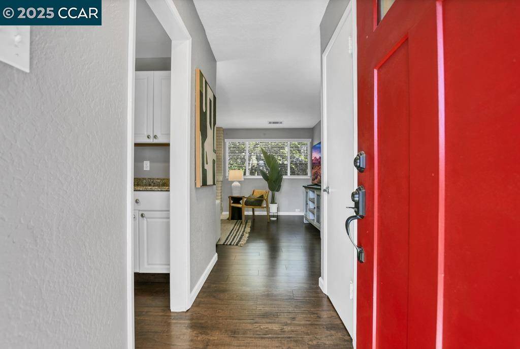 Concord, CA 94519,3117 Meadowbrook Dr