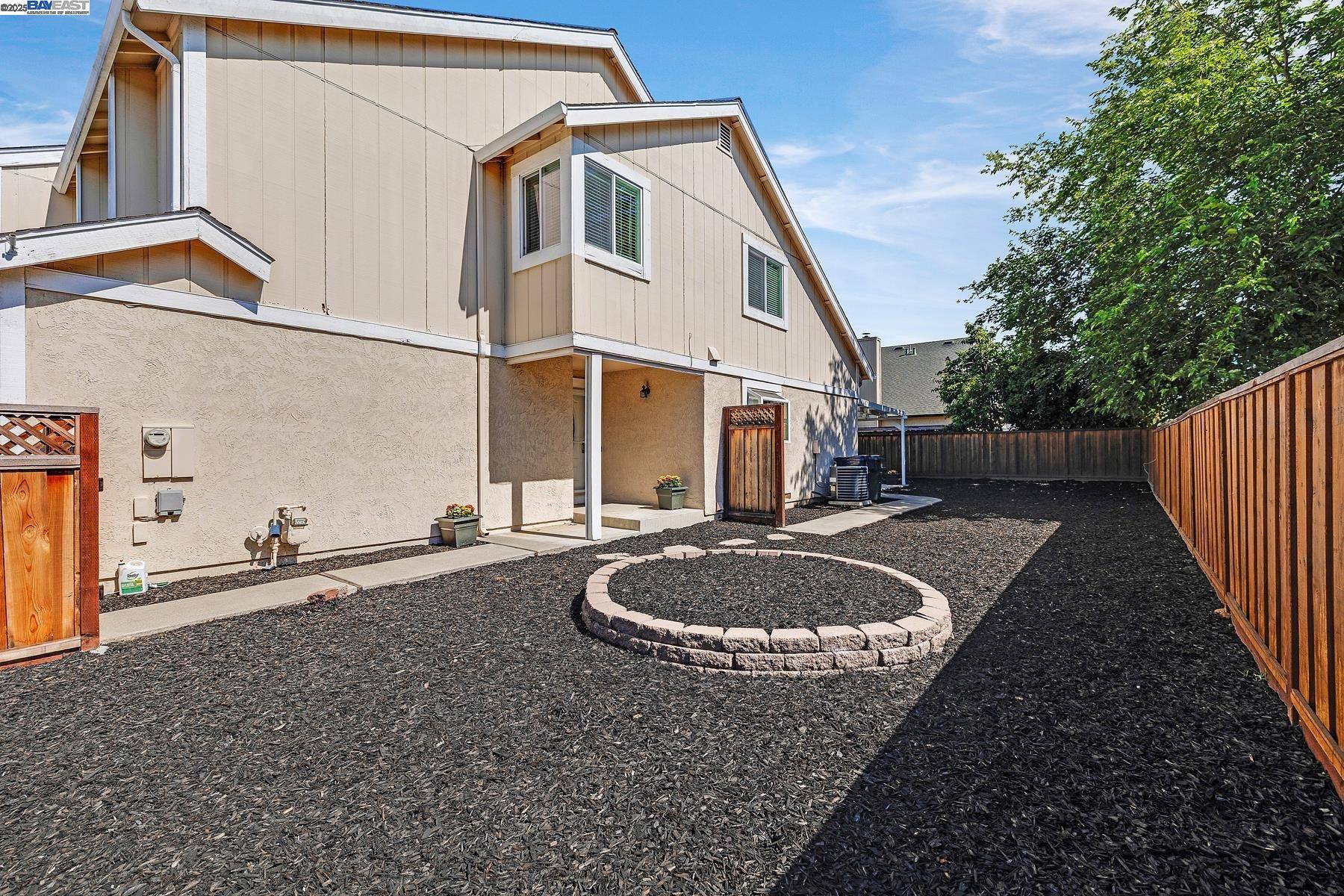 Livermore, CA 94551,5487 Treeflower Dr