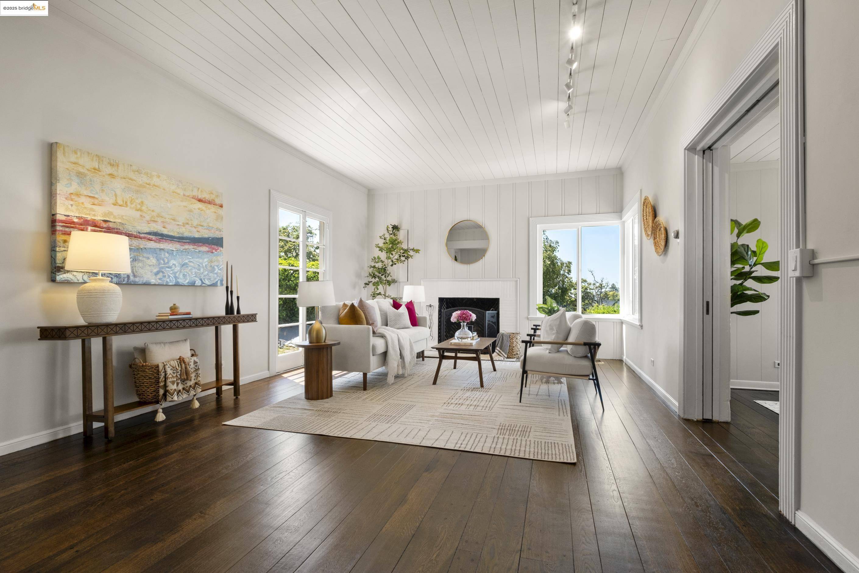 Berkeley, CA 94708,494 Cragmont