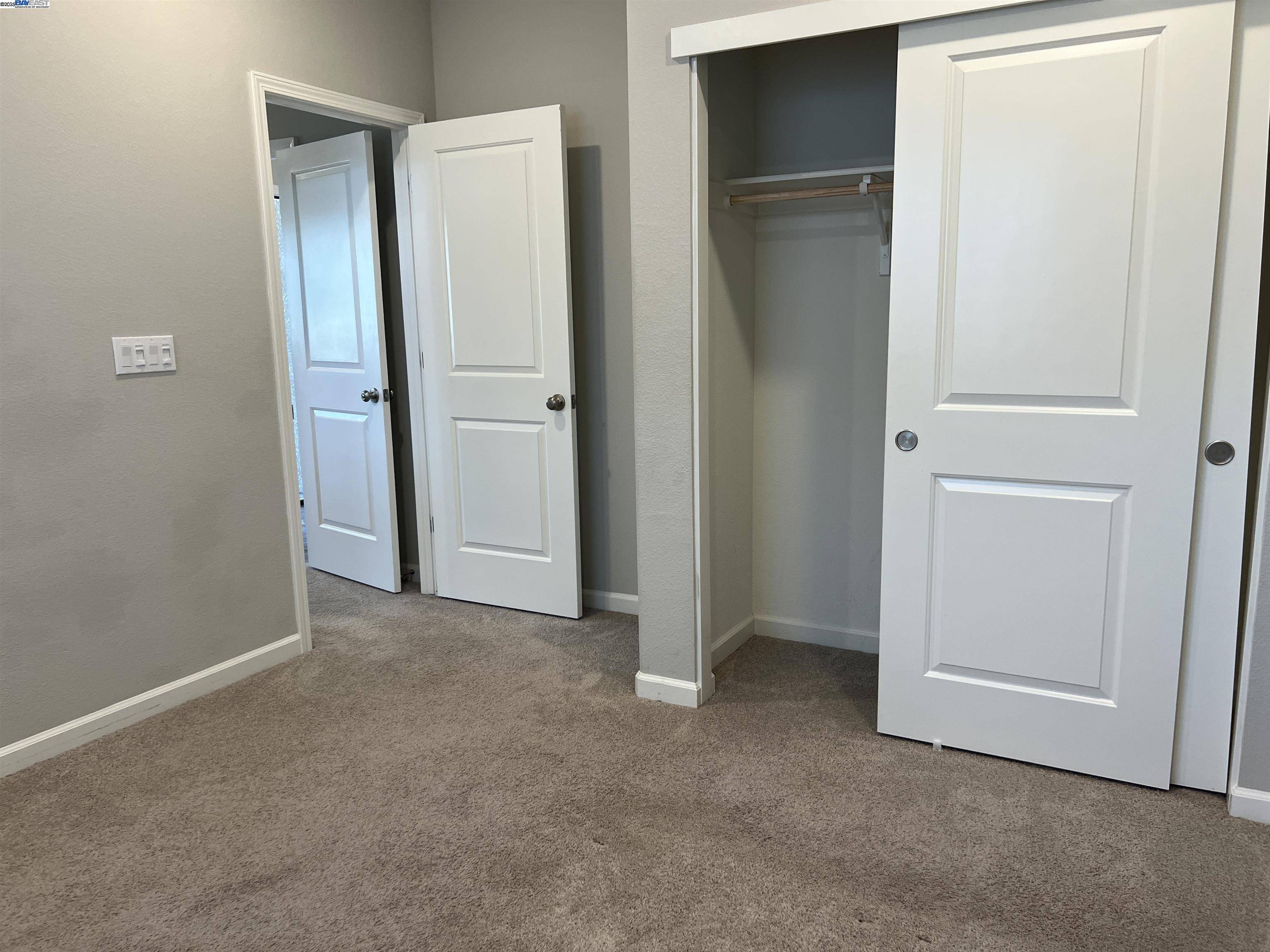 Patterson, CA 95363,935 Grimsby Lane