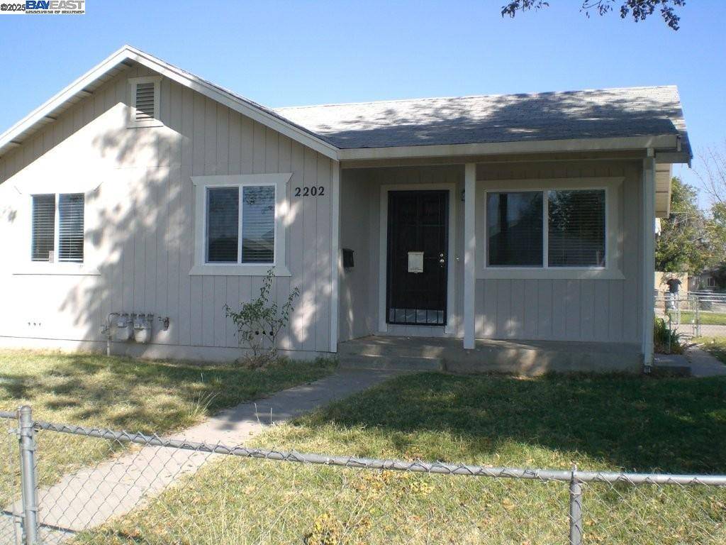 Modesto, CA 95350,2137 Whitcomb Way