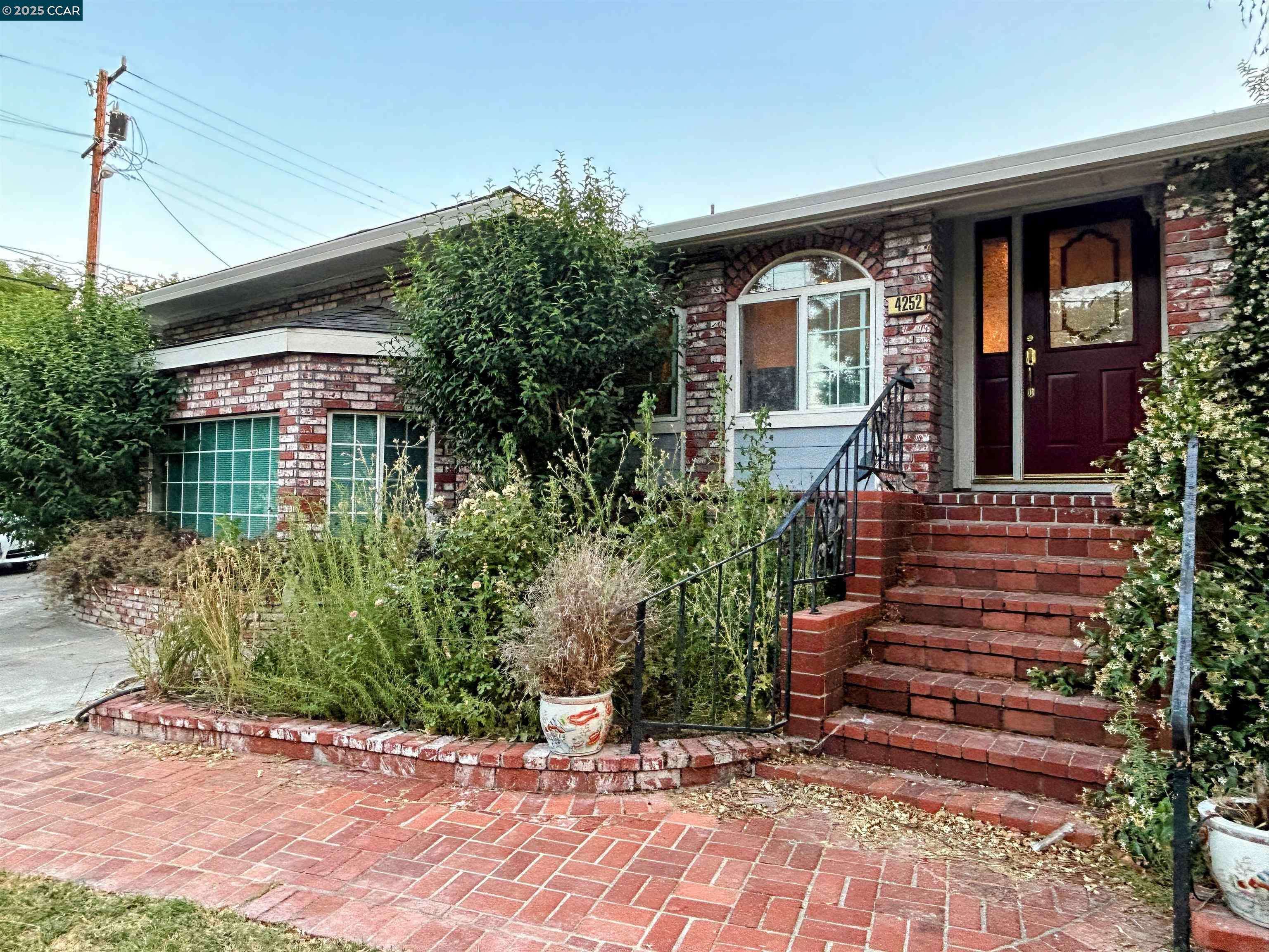 Concord, CA 94518,4252 El Cerrito Rd