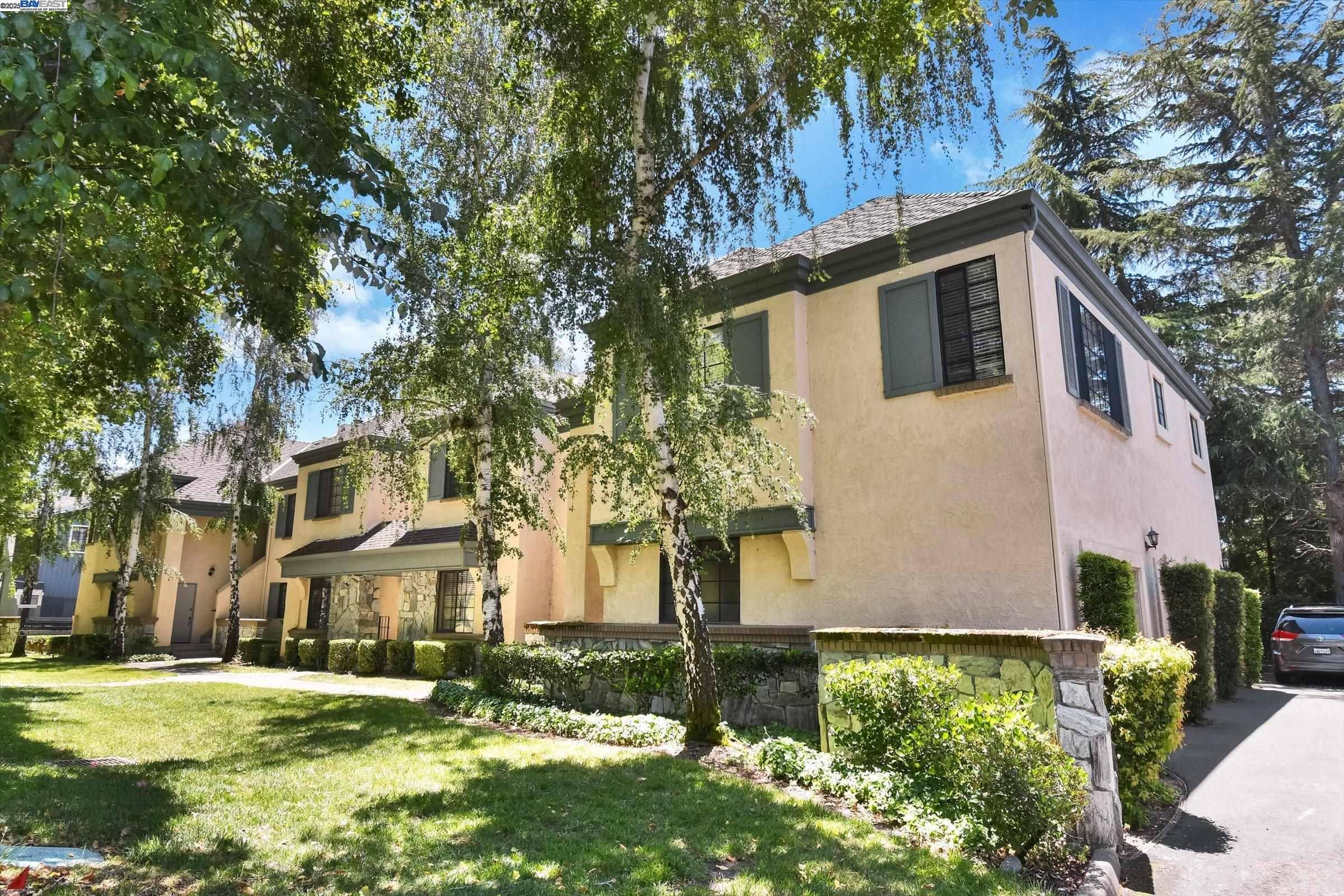 San Ramon, CA 94583,246 Canyon Woods Way #A