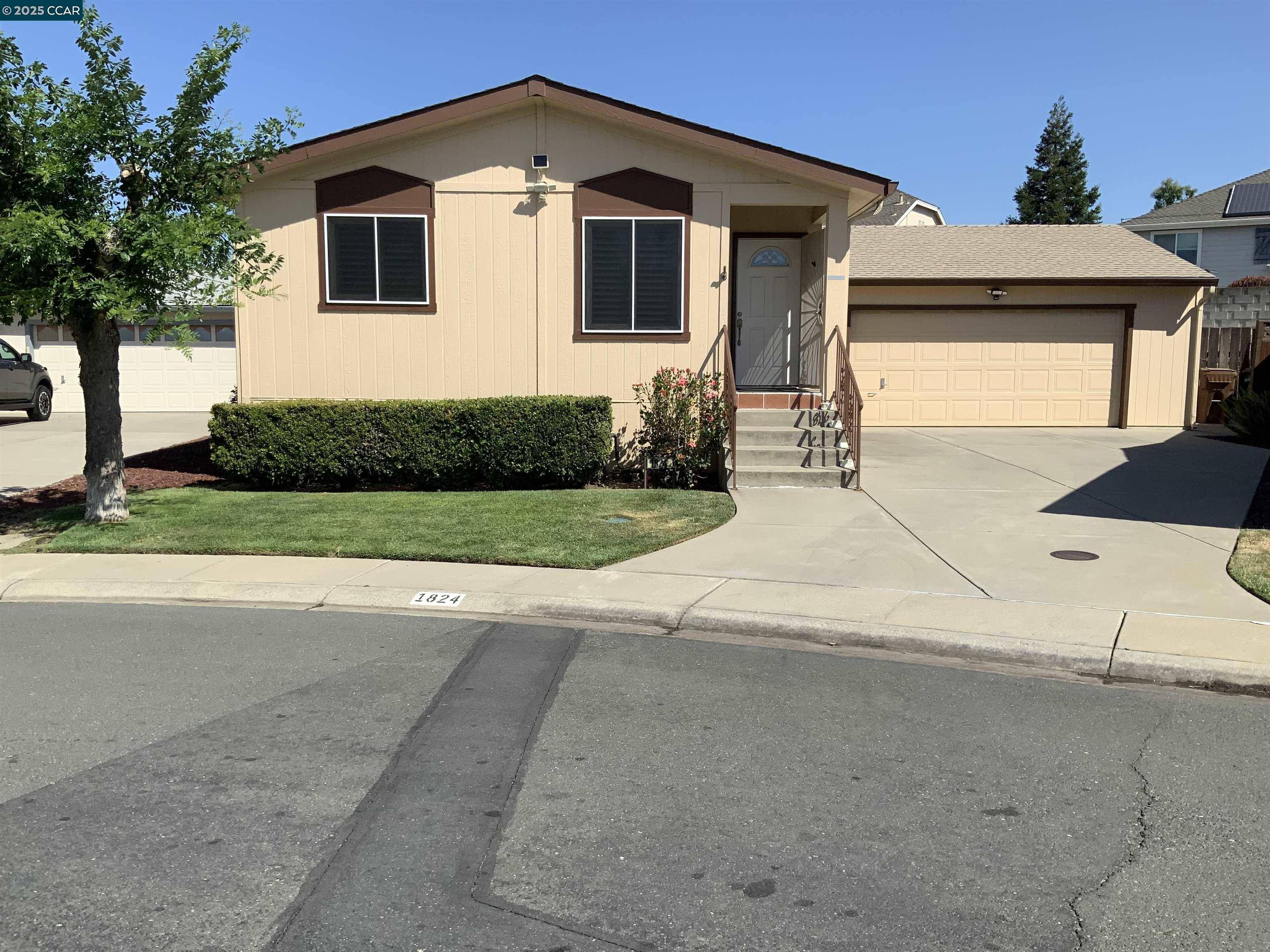 Antioch, CA 94509,1824 Paris Ln.