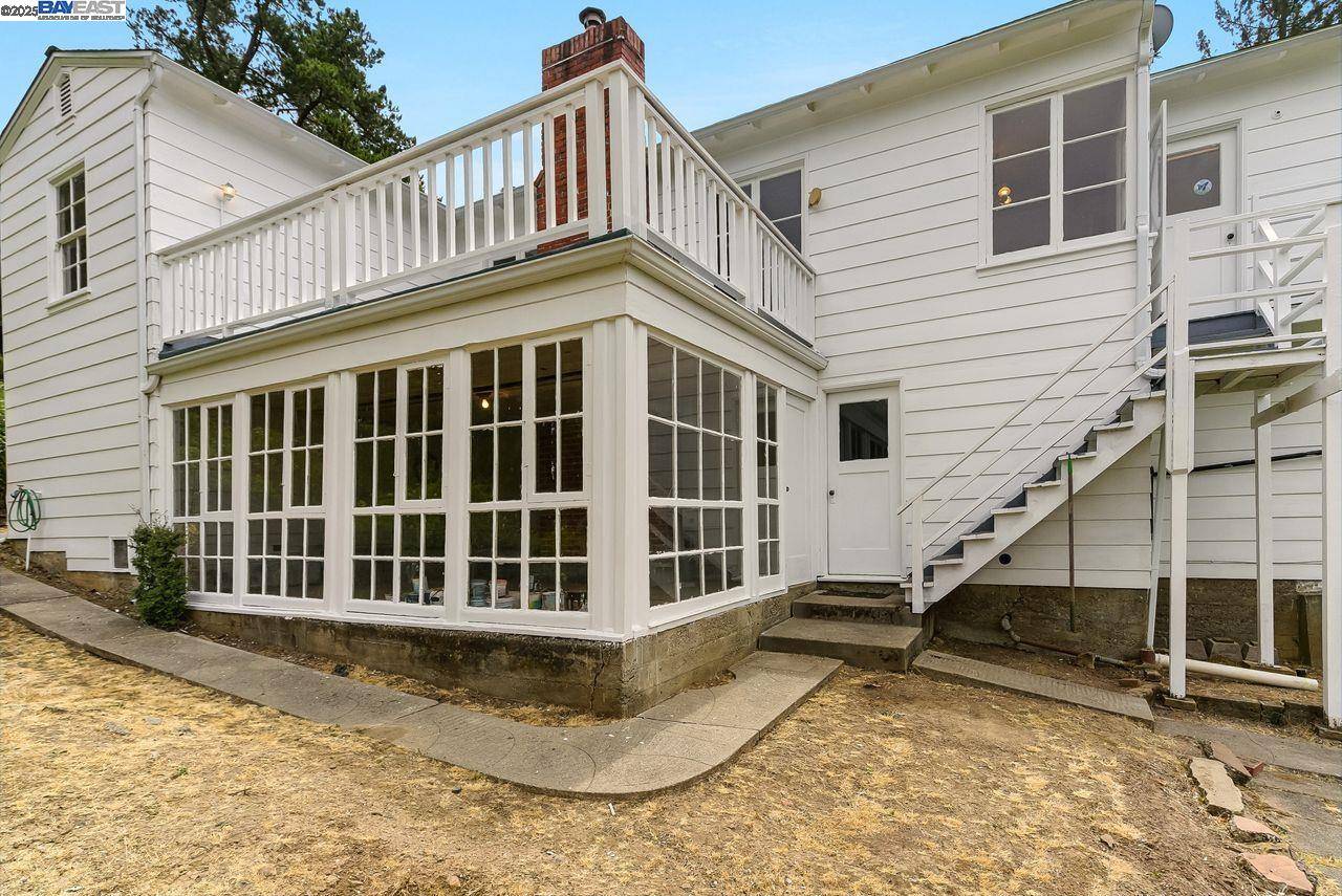 Oakland, CA 94611,6175 Aspinwall Rd
