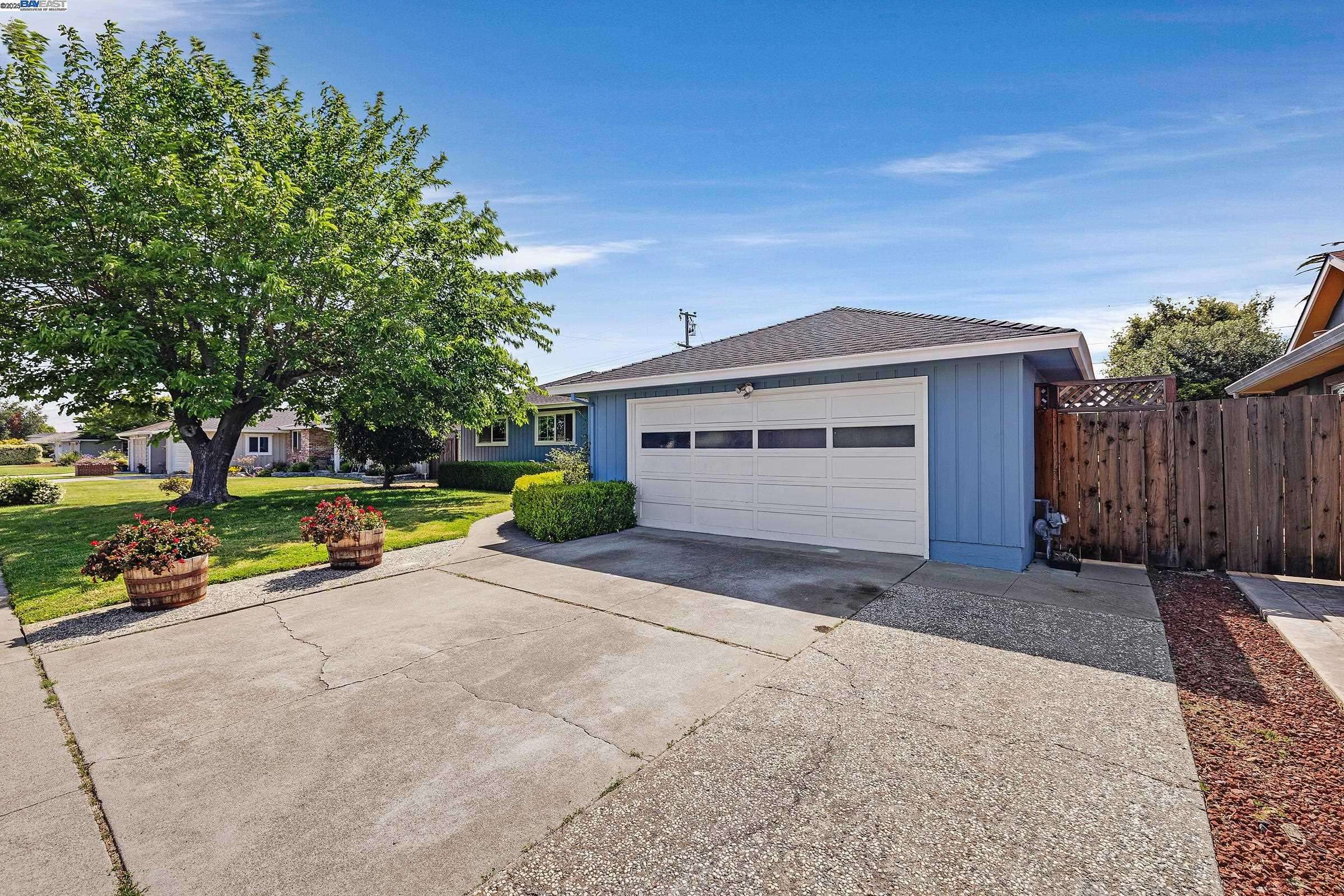 Fremont, CA 94536,5266 Troy Ave