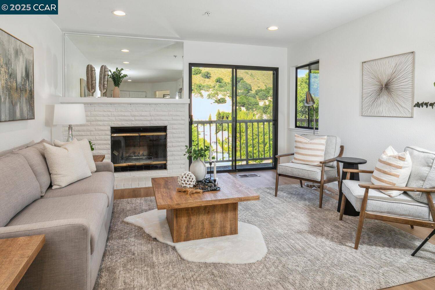 Walnut Creek, CA 94595,4372 Terra Granada Dr #4A