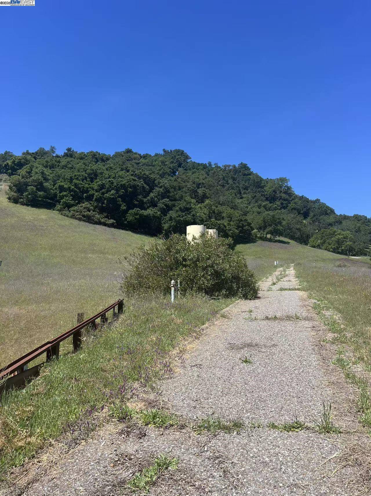 Morgan Hill, CA 95037,13160 Uvas Rd