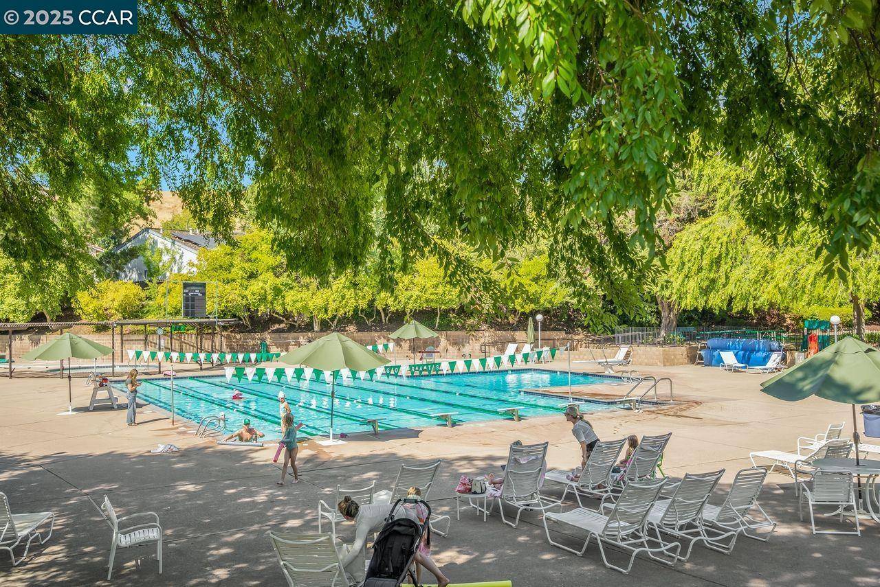 Walnut Creek, CA 94596,2141 Wilmington Dr