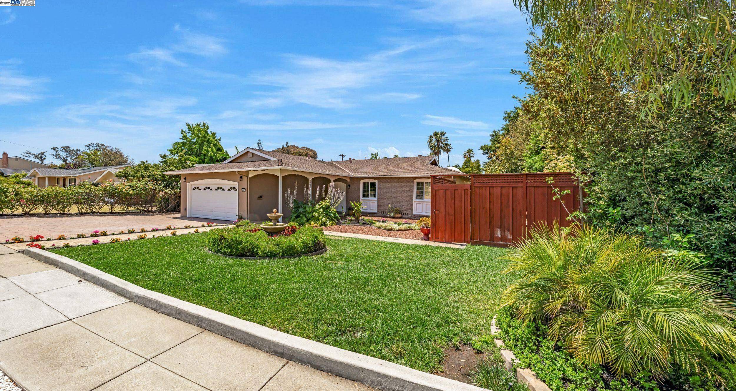 Fremont, CA 94539,41917 Camino Santa Barbara