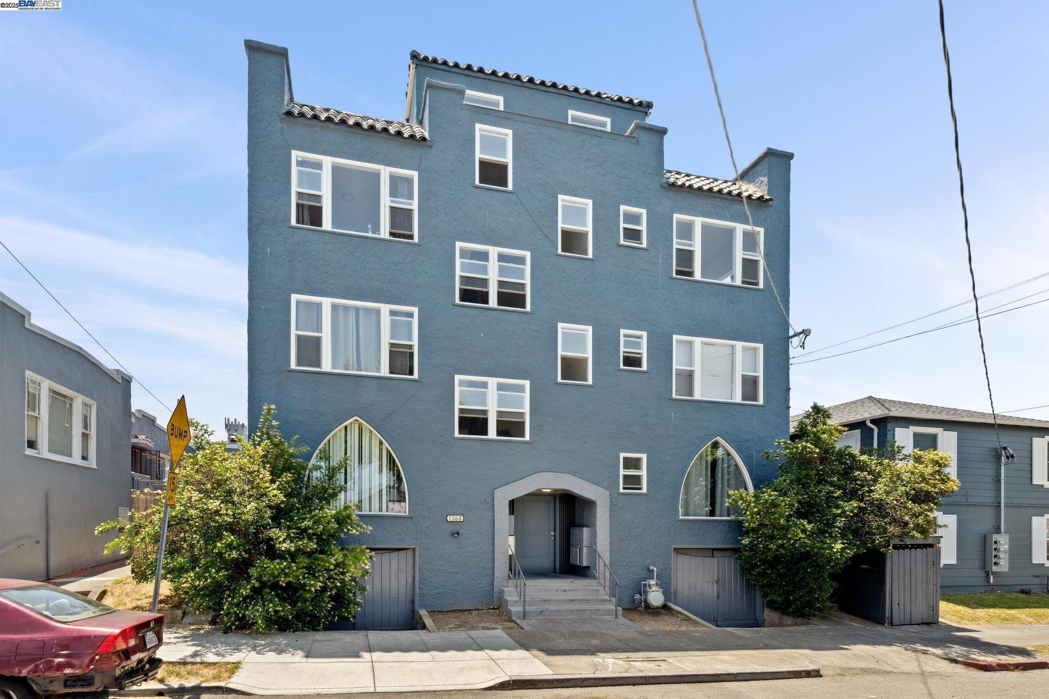 Berkeley, CA 94702,1360 Berkeley Way