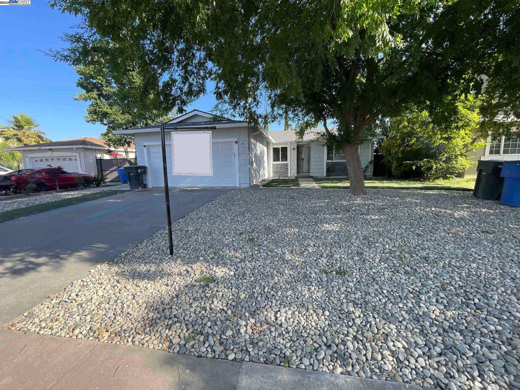 Sacramento, CA 95835,18 Megan Court