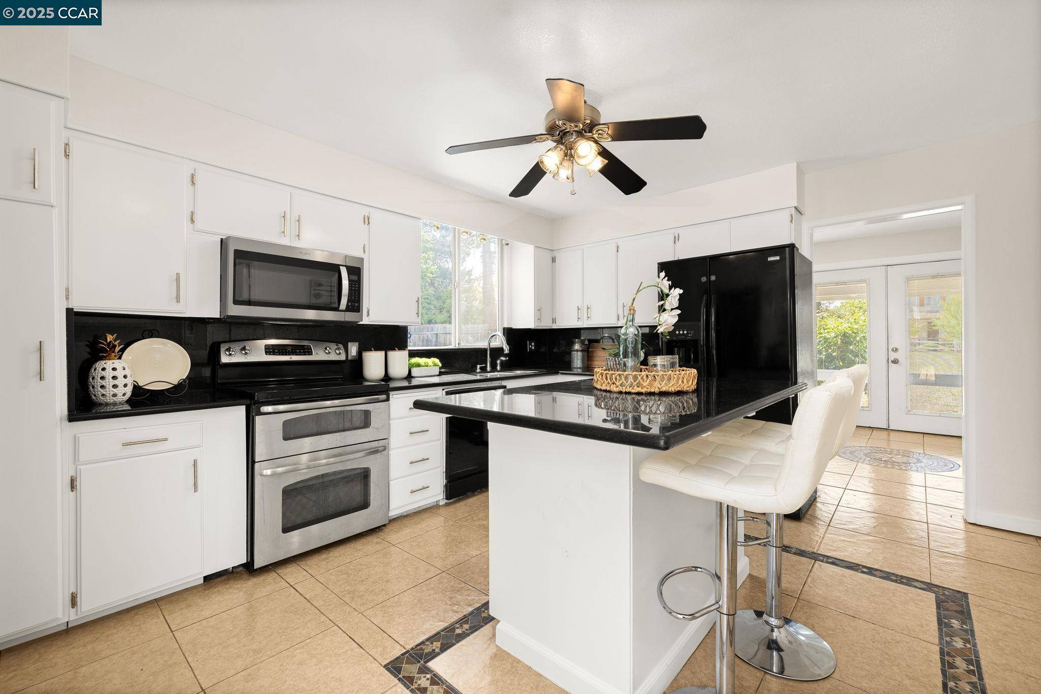 Walnut Creek, CA 94597,1590 3Rd Ave