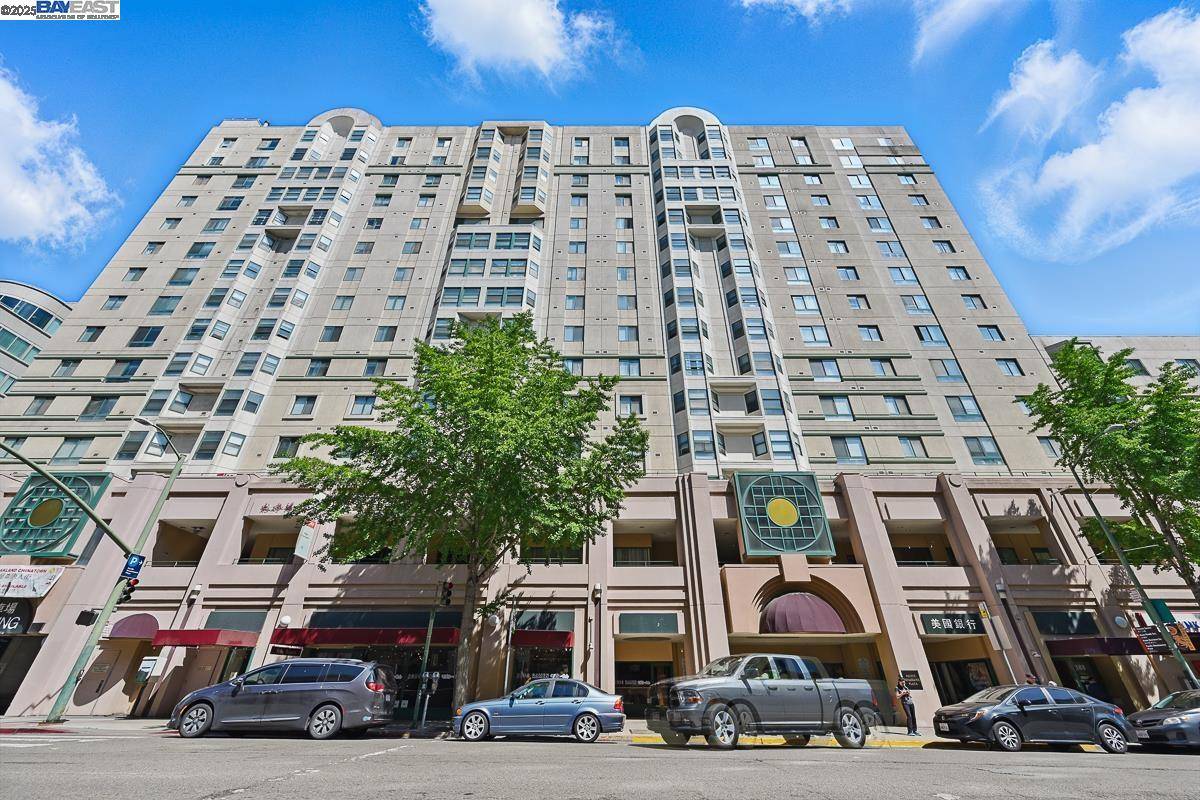 Oakland, CA 94607,988 Franklin St #1311
