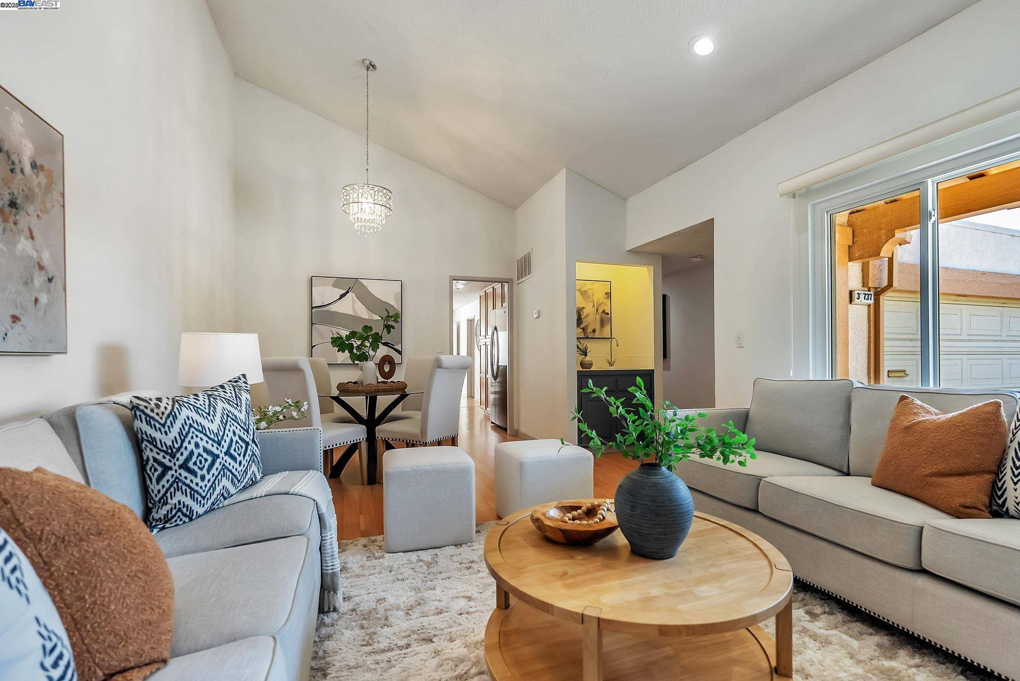 Fremont, CA 94536,37737 Los Arboles Dr