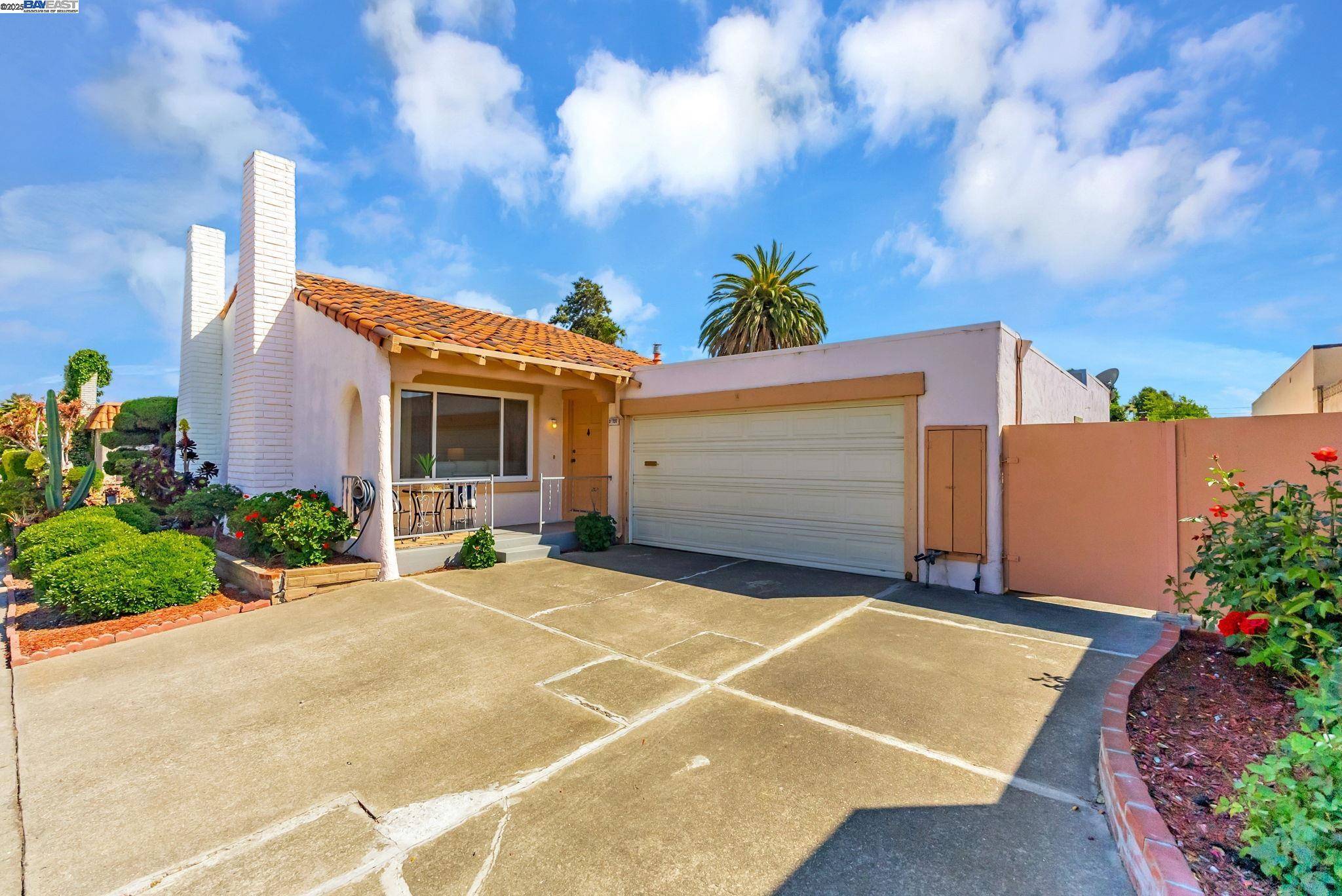 Fremont, CA 94536,37737 Los Arboles Dr