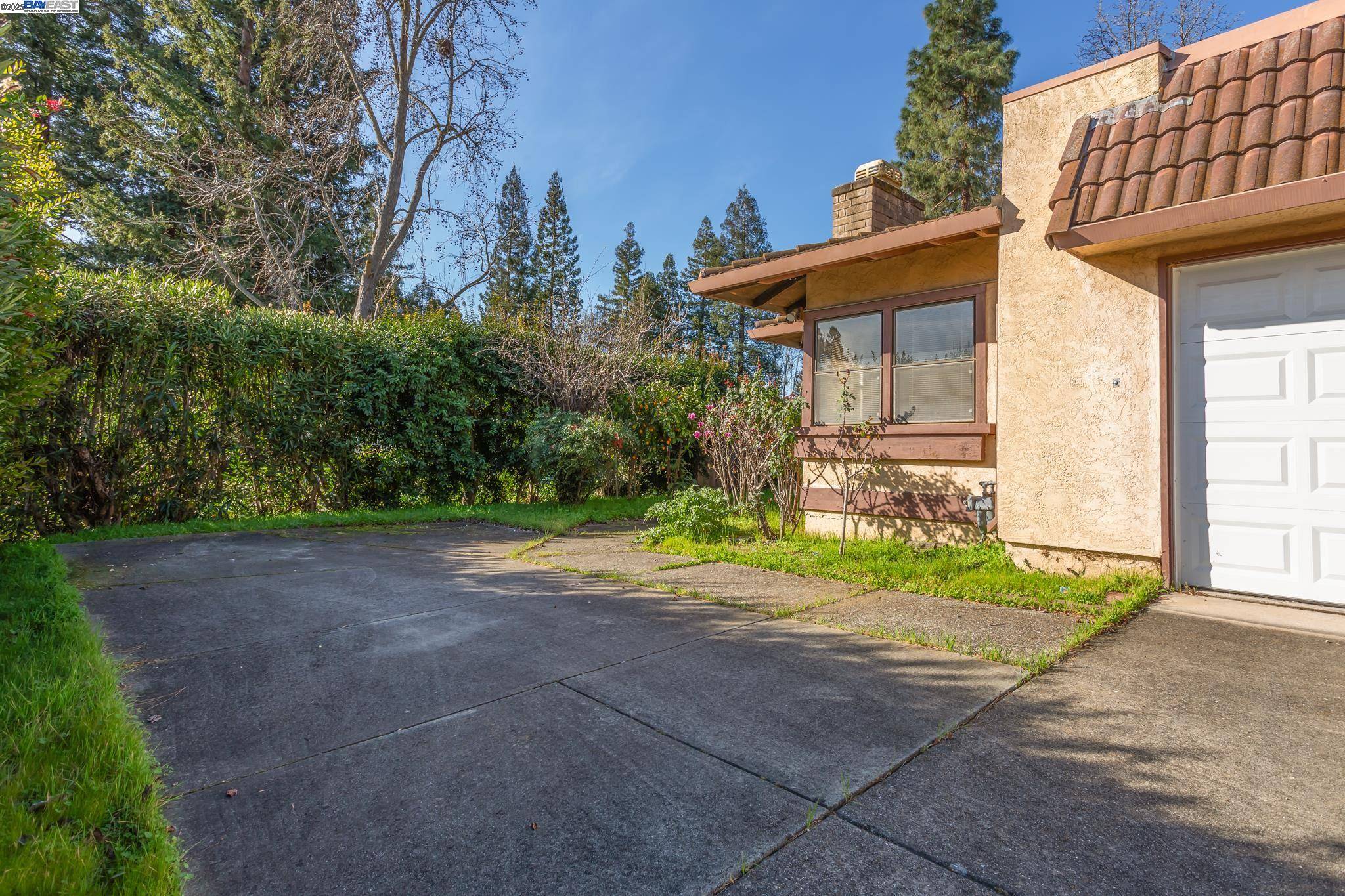 Pleasant Hill, CA 94523,117 Shadowood Drive