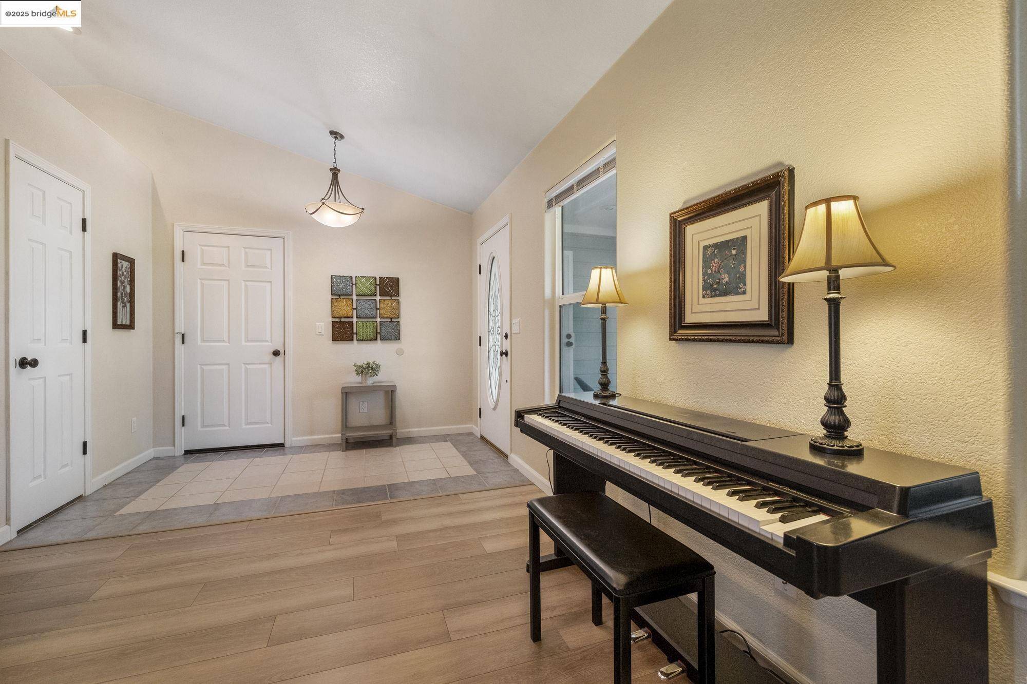 Jamestown, CA 95327,10677 Oak Leaf Ct