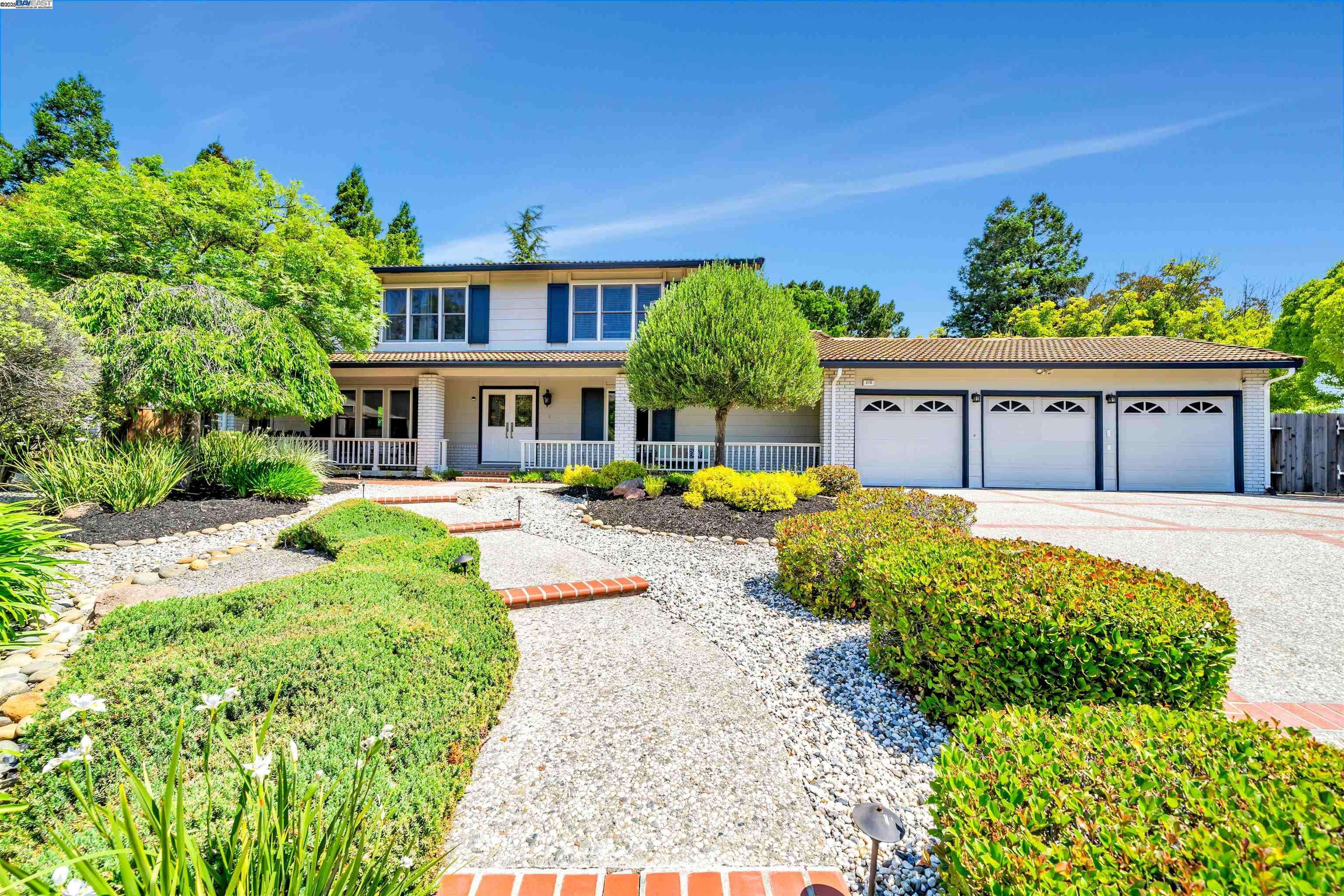 San Ramon, CA 94583,216 Salamanca Ct