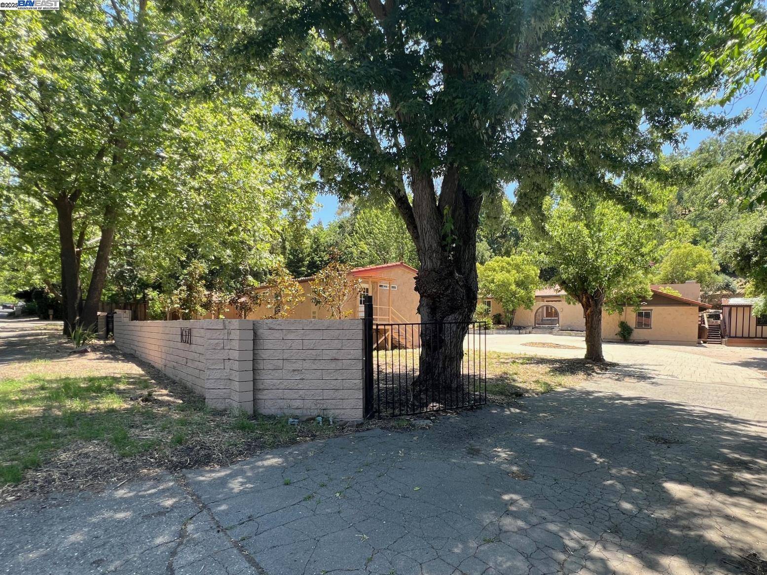 Alamo, CA 94507,1071 Stone Valley Rd