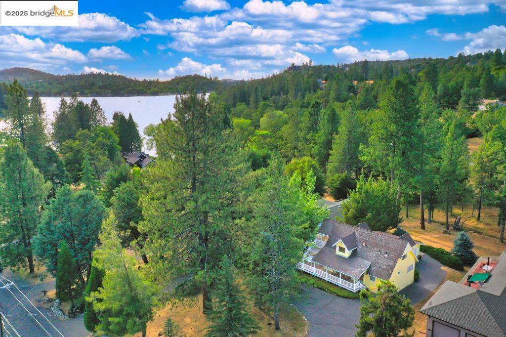 Groveland, CA 95321,20883 Big Foot Ct.