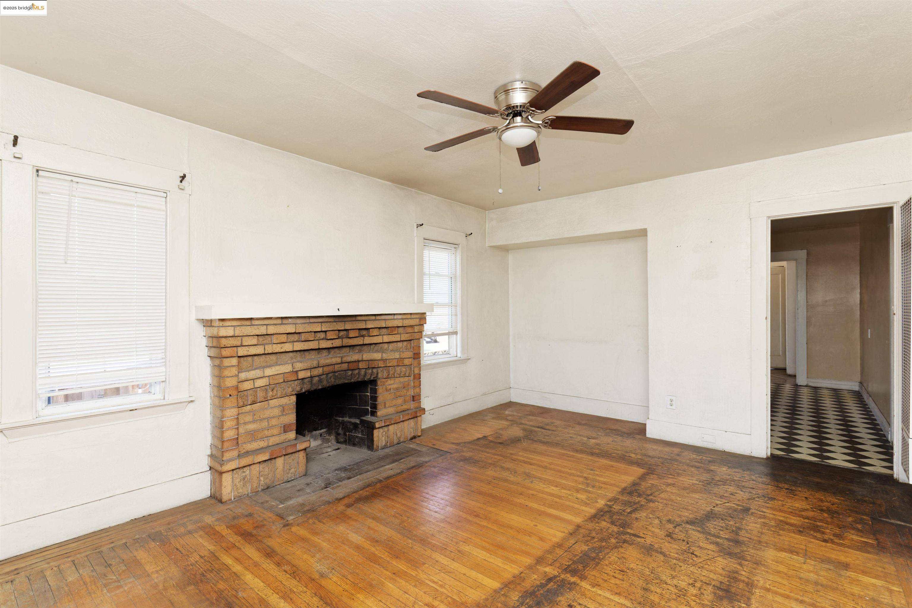 Oakland, CA 94603,1116 Elmhurst Ave